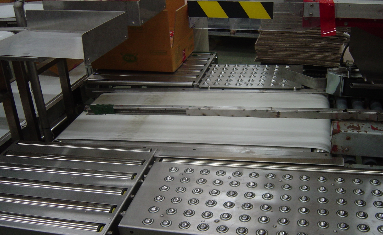 레드컨베이어_하림_벨트컨베이어_4