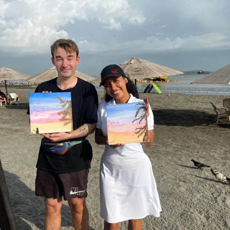 Arte y Brunch frente a la playa