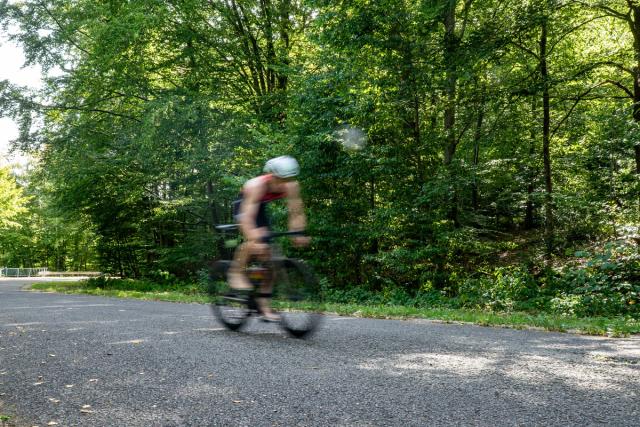 Triathlète en plein effort
