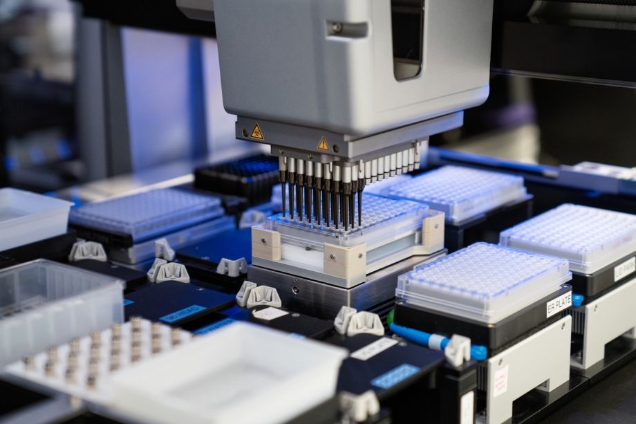 PICKUP study showing 40% increase in pneumonia diagnosis using Karius Spectrum metagenomic sequencing in hematologic malignancy patients
