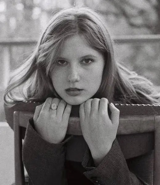 Alina Paramuzova