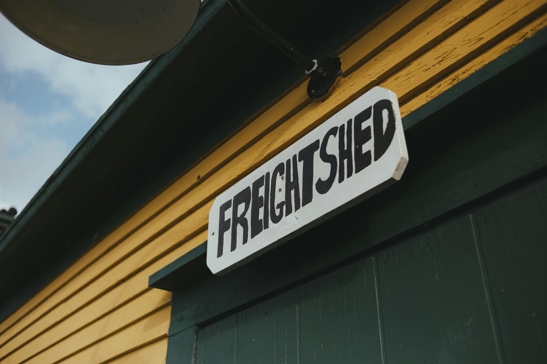 logistics signage NJ