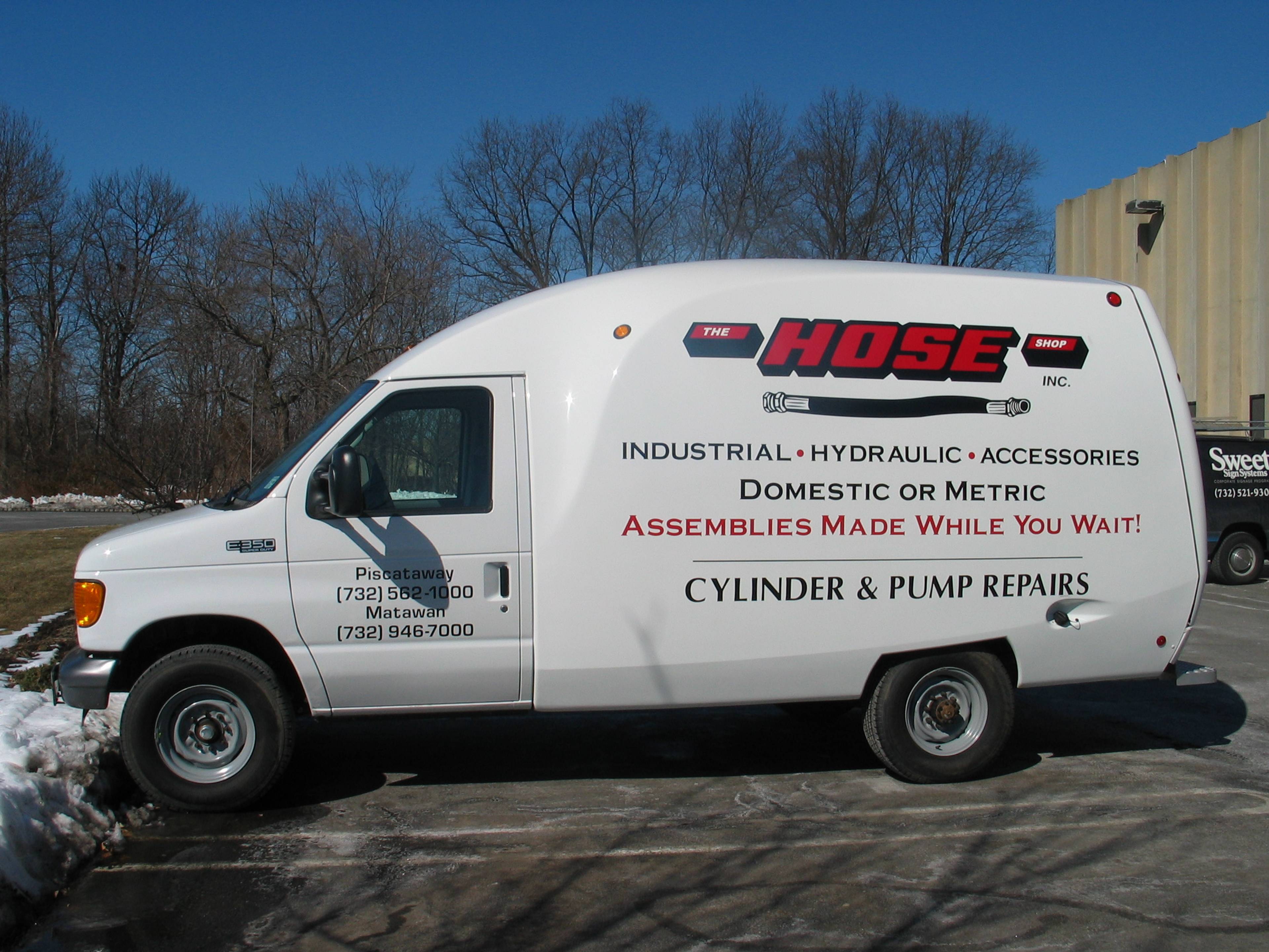 Hose Shop - Vehicle Graphics