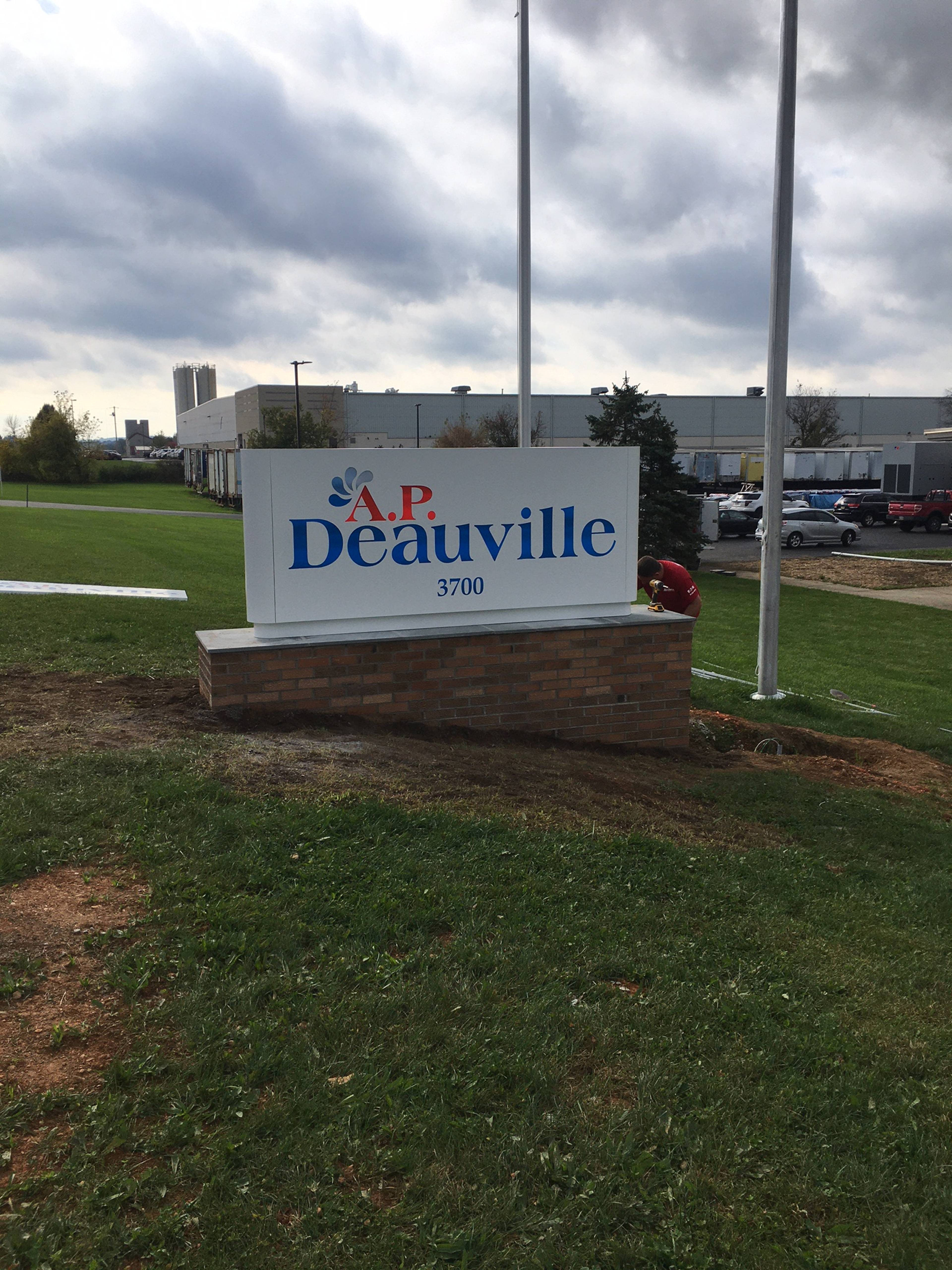 A P Deauville Monument Sign