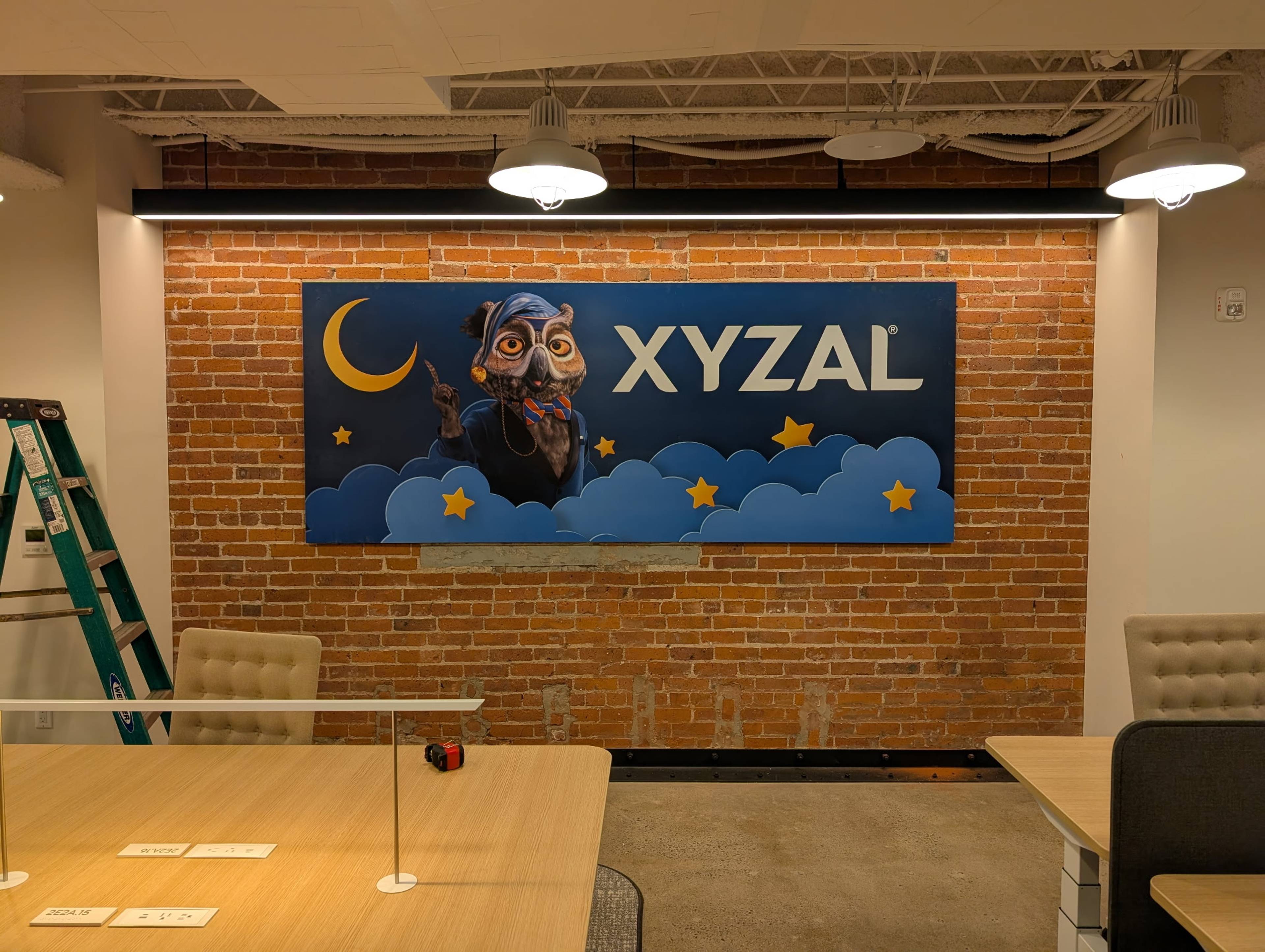 Zyzal branding Interior