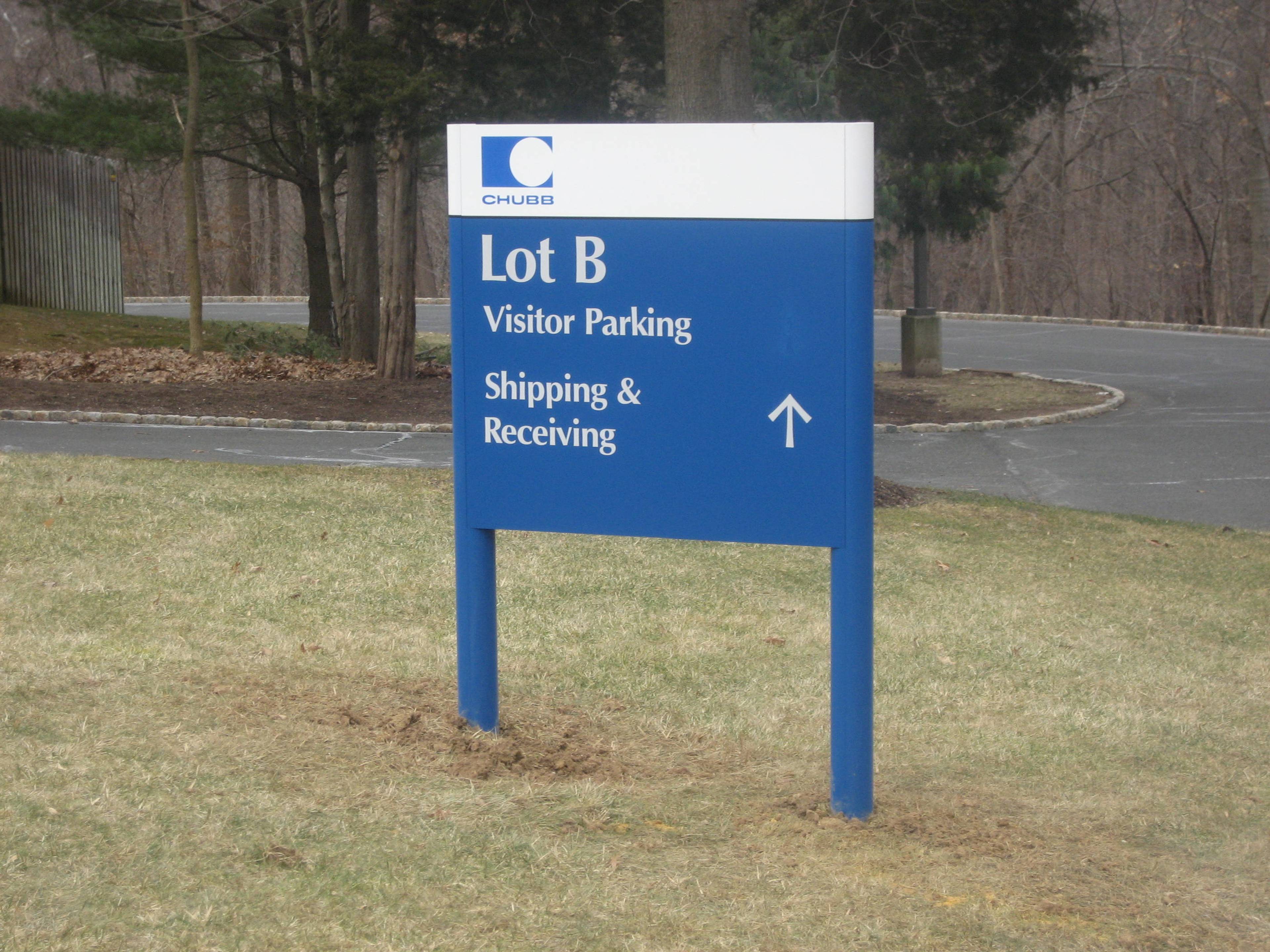 Custom Exterior Signs with Branding