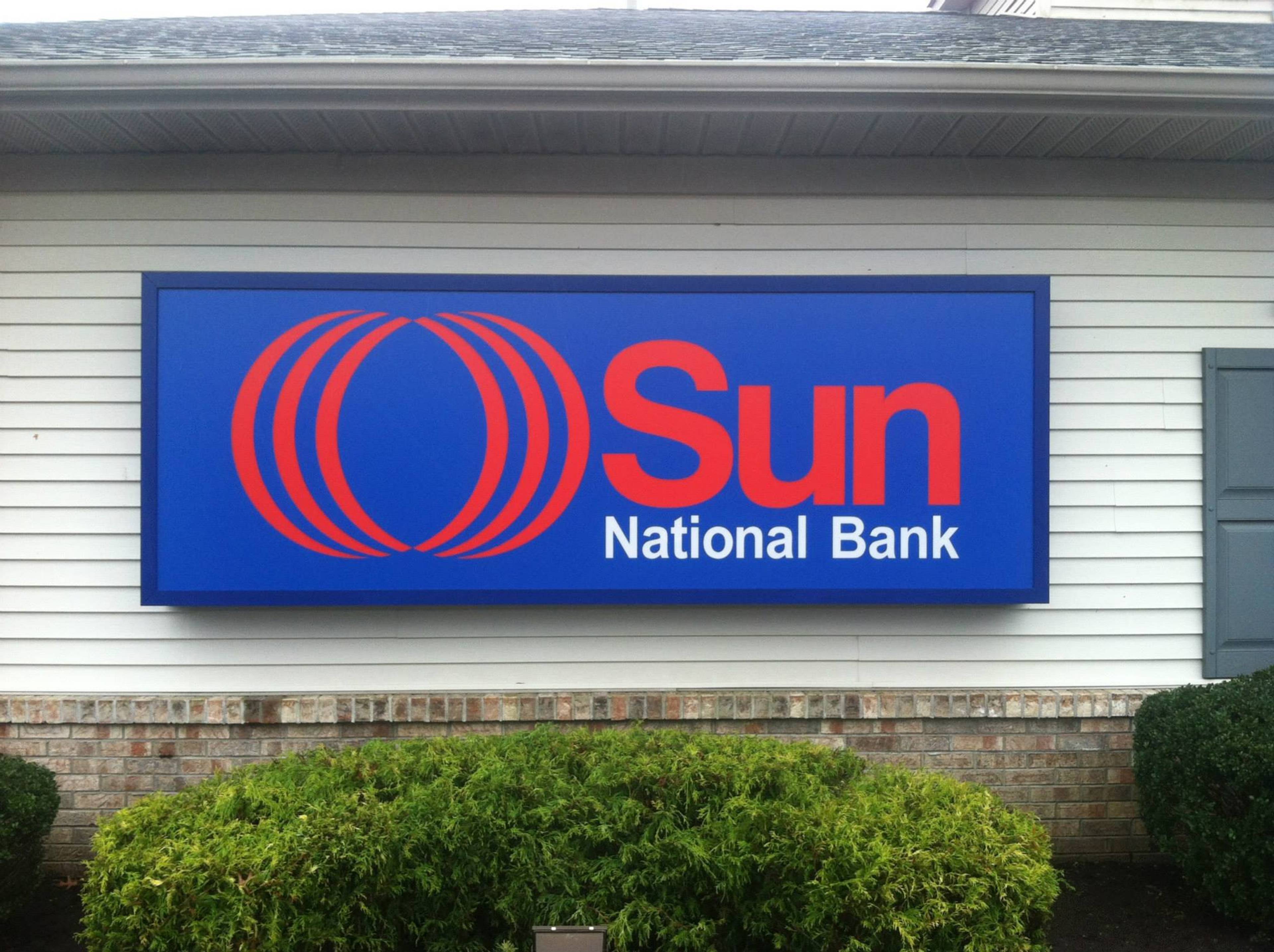 sun-national-bank-signs-sweet-sign