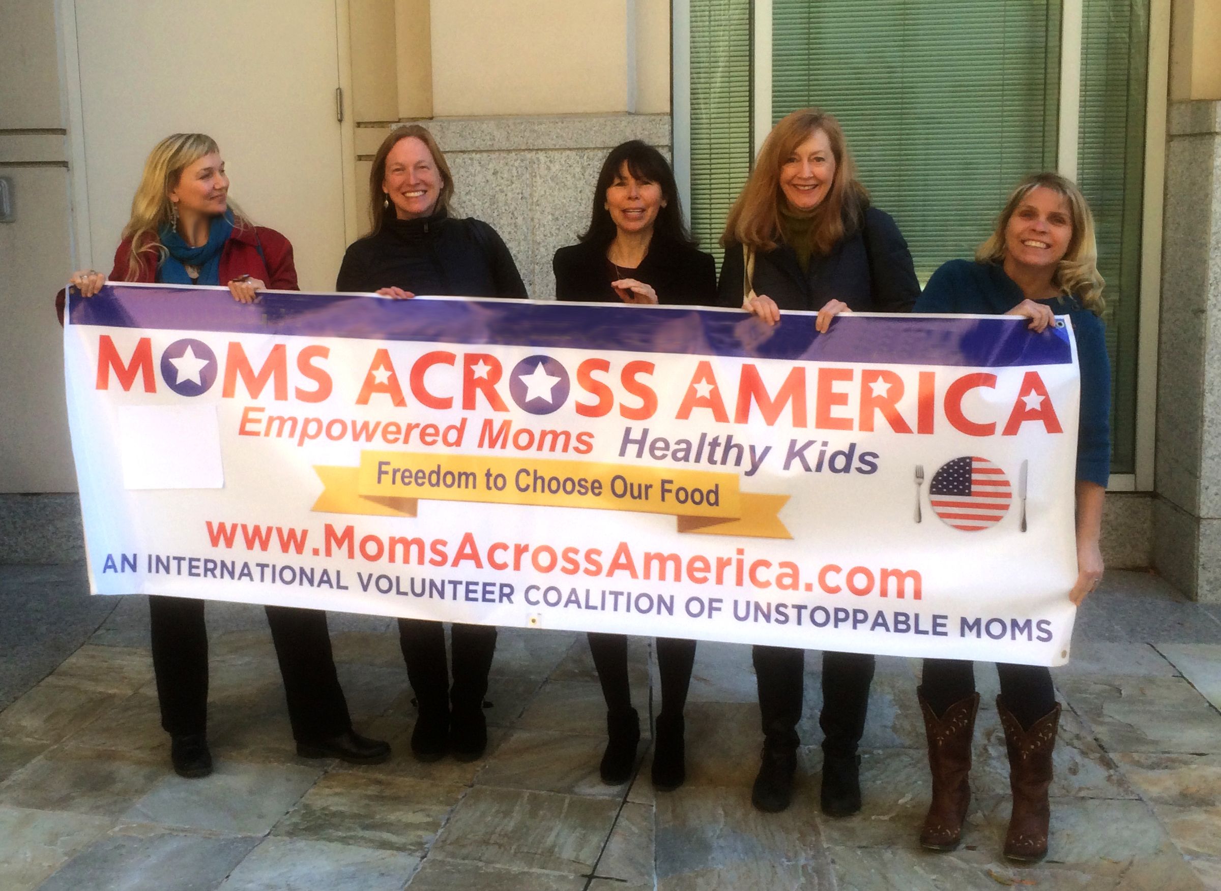 Moms to Speak at EPA Hearing on Glyphosate