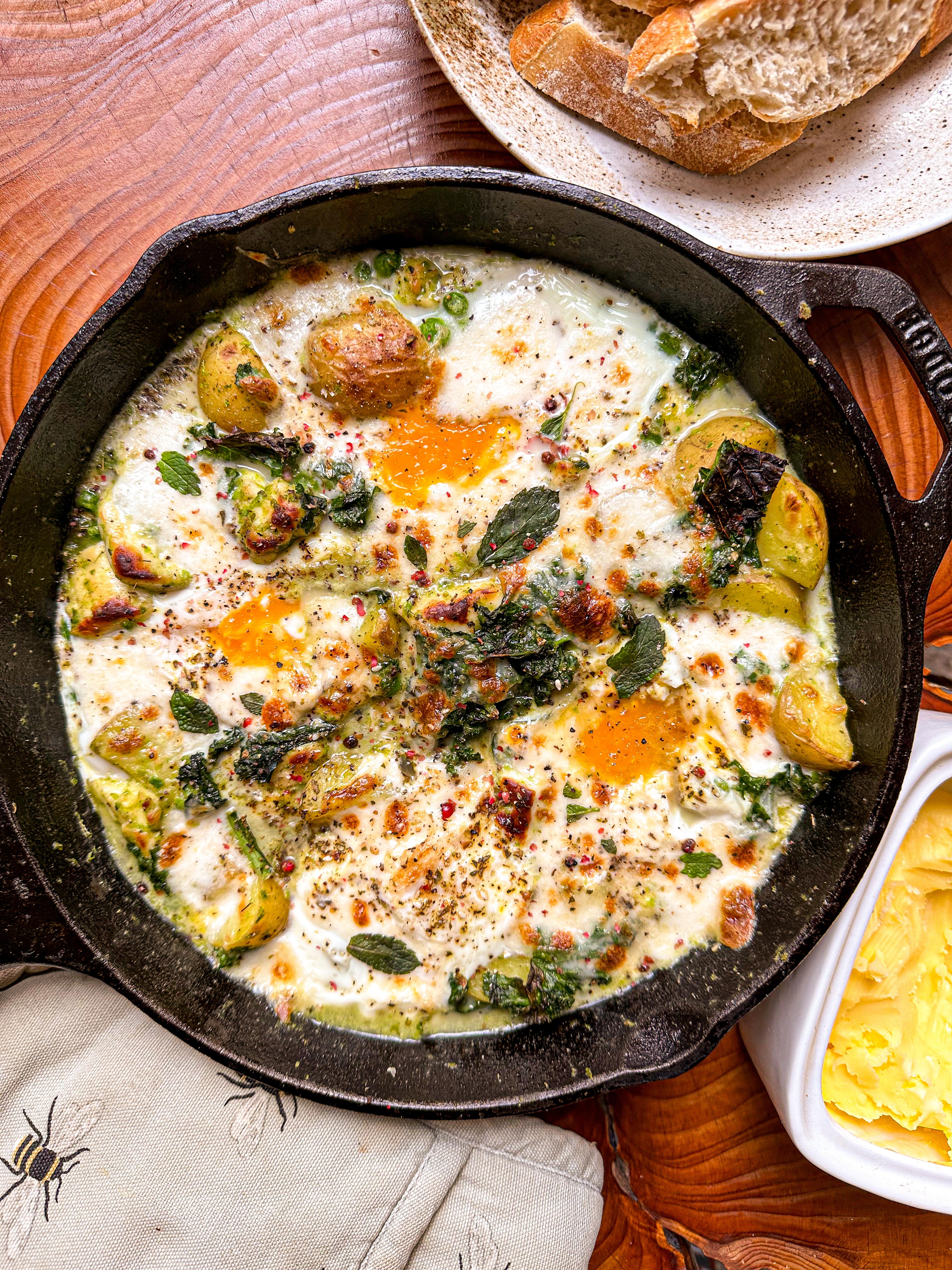 Leek, Pea and Halloumi Baked Eggs