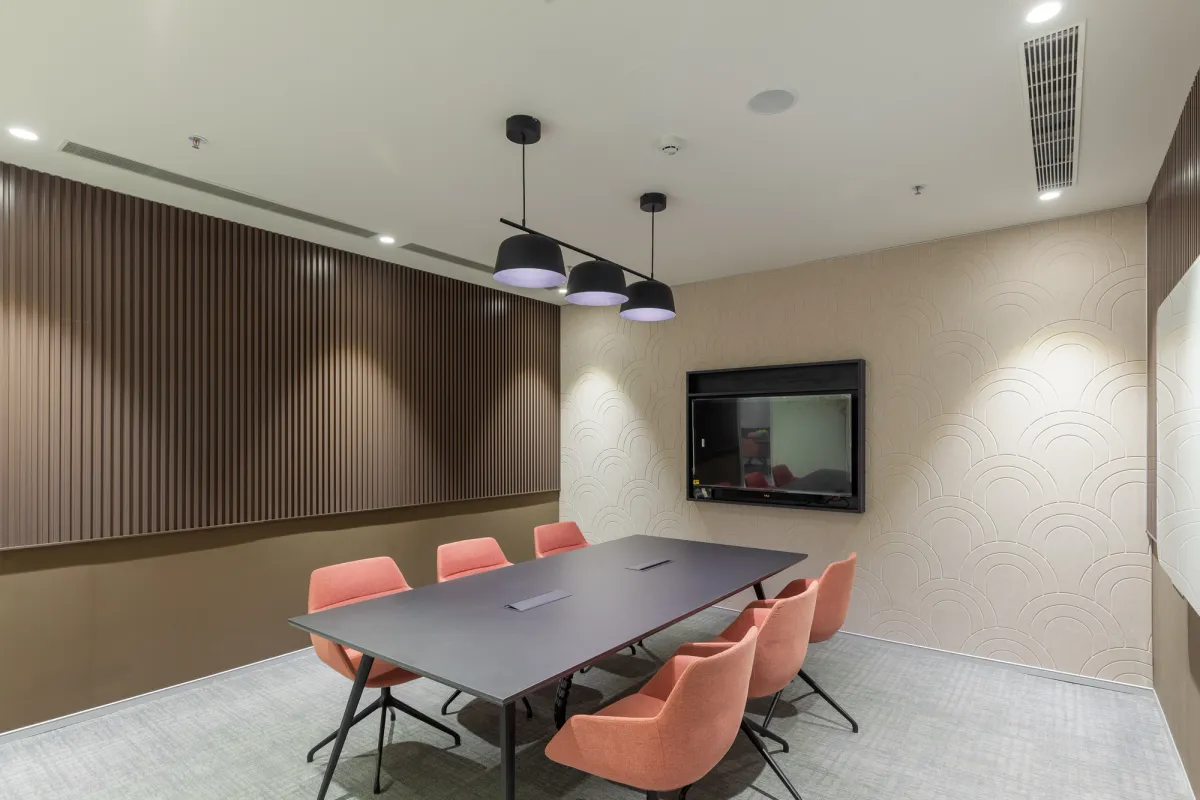 Lily gallery image 9