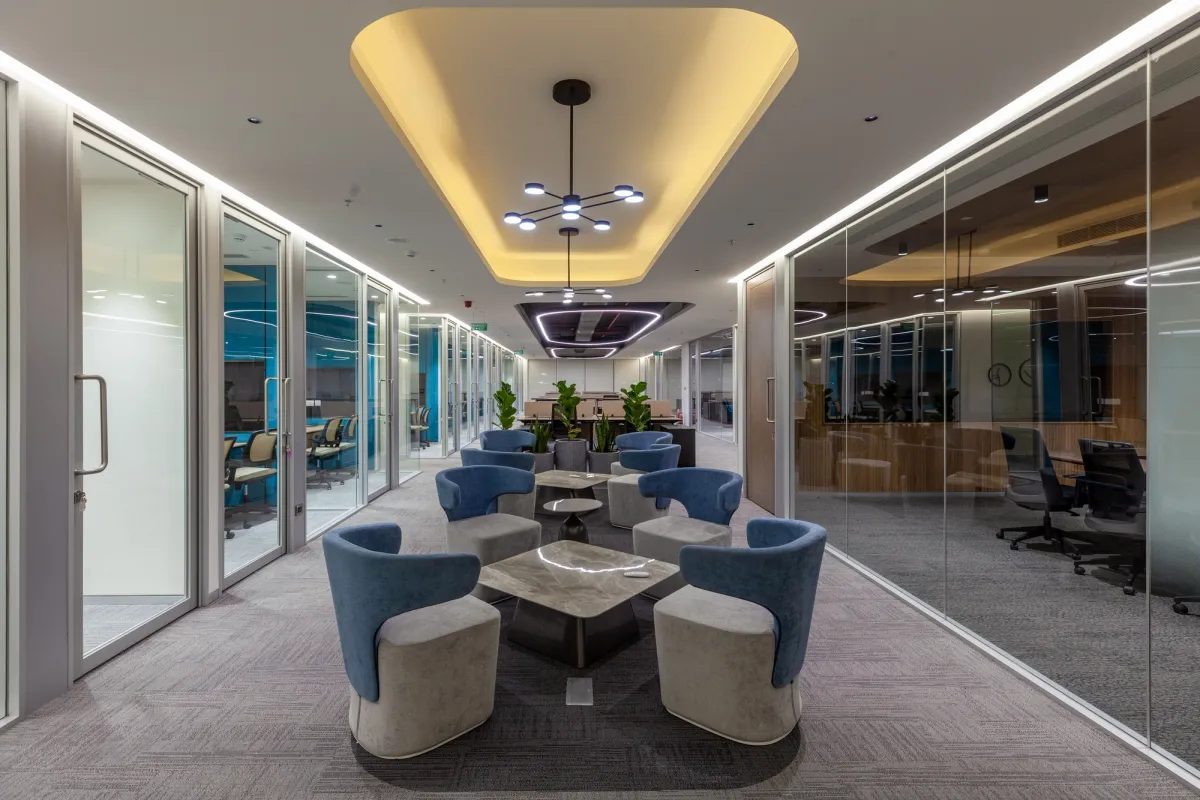 Lily gallery image 1