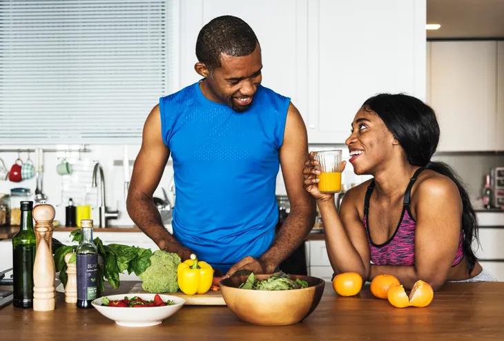Gut & Kidney Self-Care Check: Simple Tests You Can Do at Home Before Visiting a Clinic
