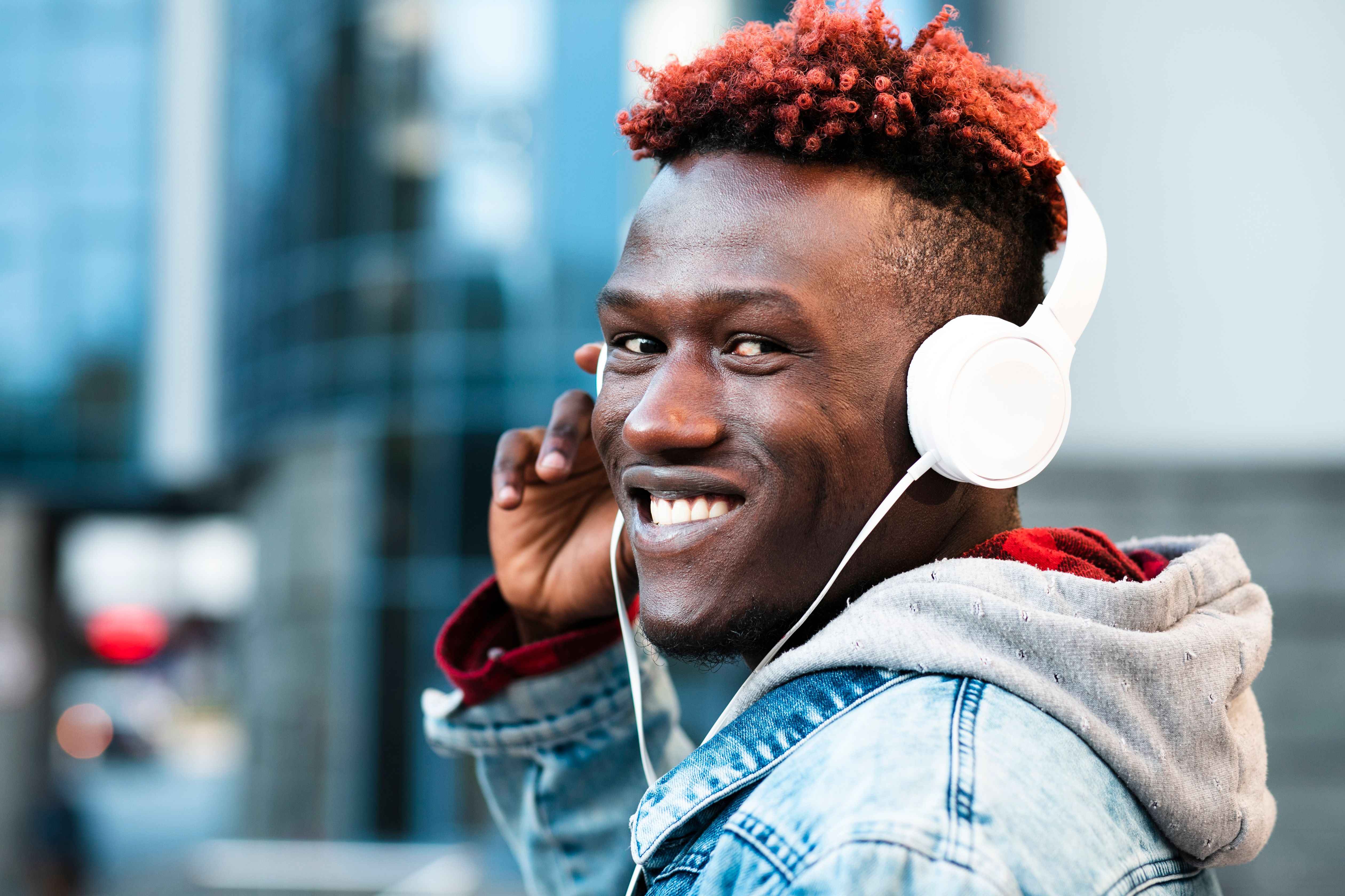How Music, Laughter & Connection Heal the Gut and Protect Your Kidneys
