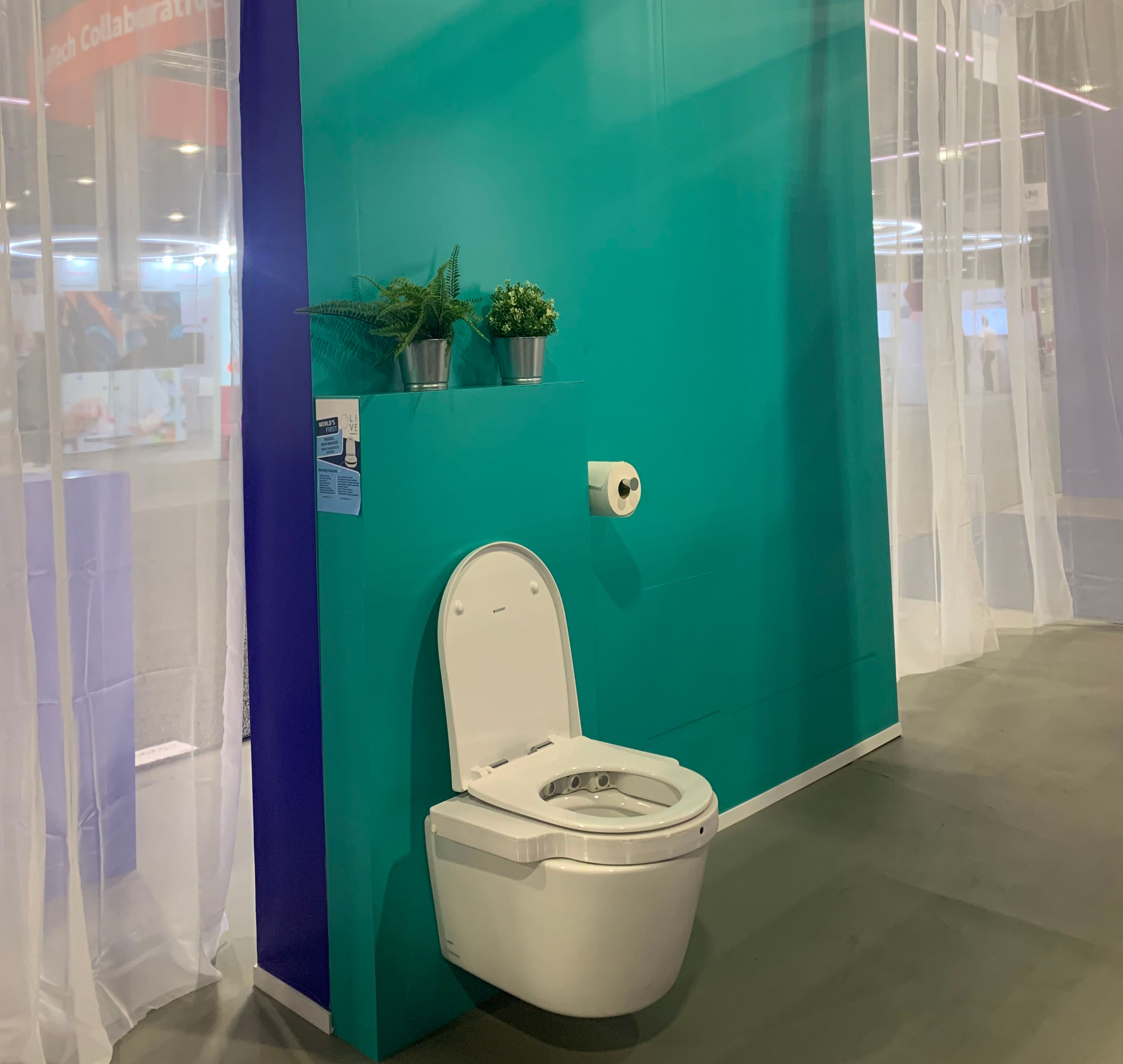 Olive toilet at CES