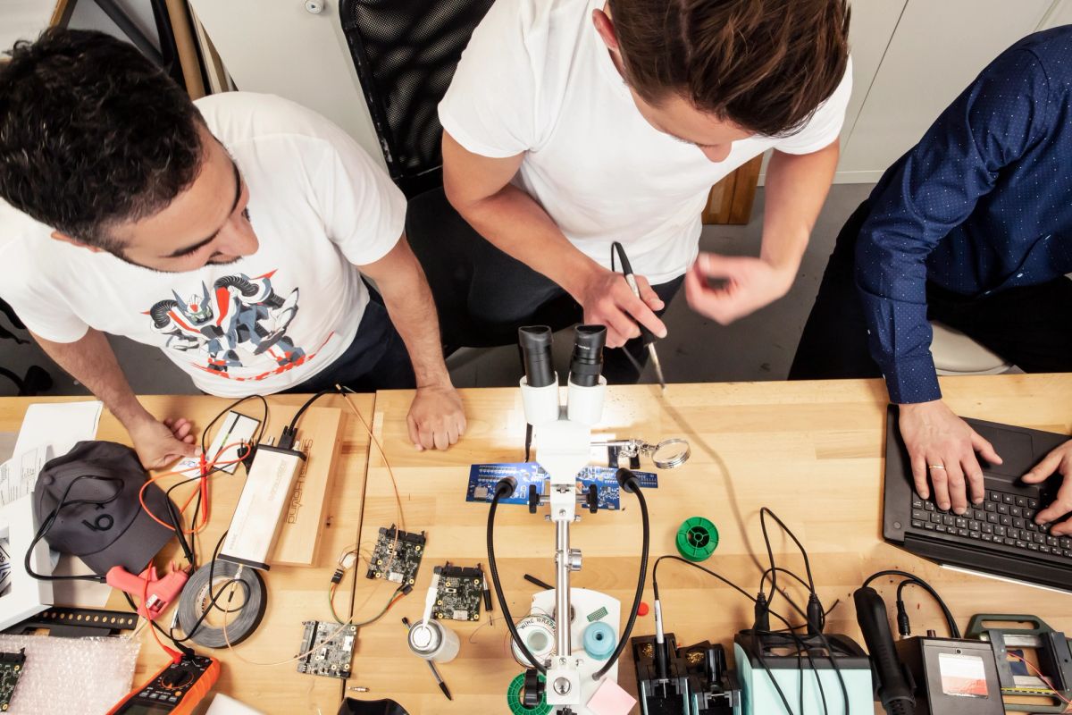 Product innovation lab services | Baracoda