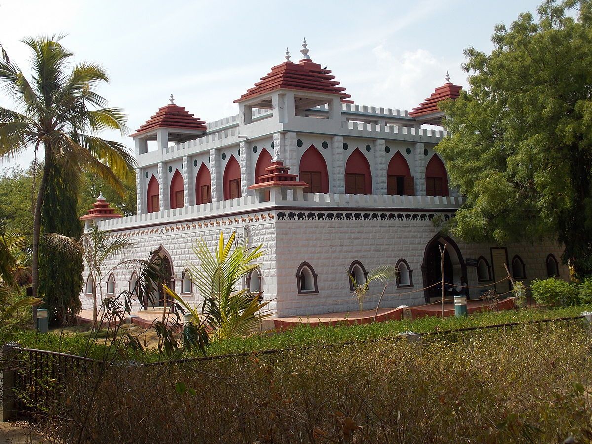 Polygar The Polygar Heroes of Tamil Nadu