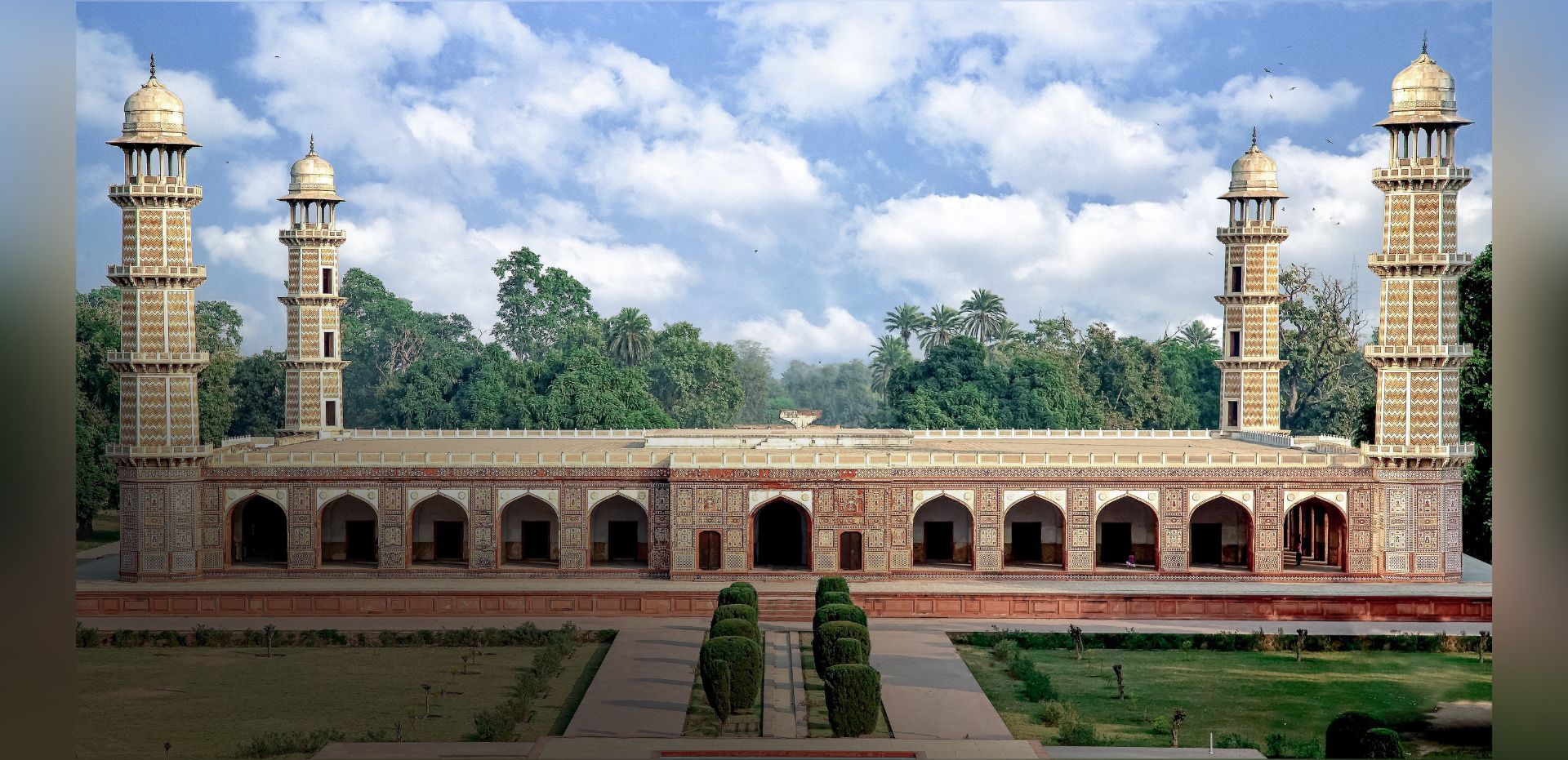 jahangir-s-tomb-mughal-gem-in-lahore