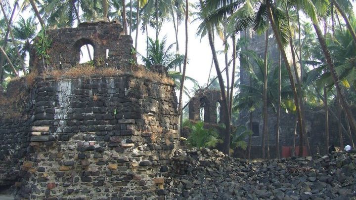 Chaul: Maharashtra's Medieval Port - Peepul Tree