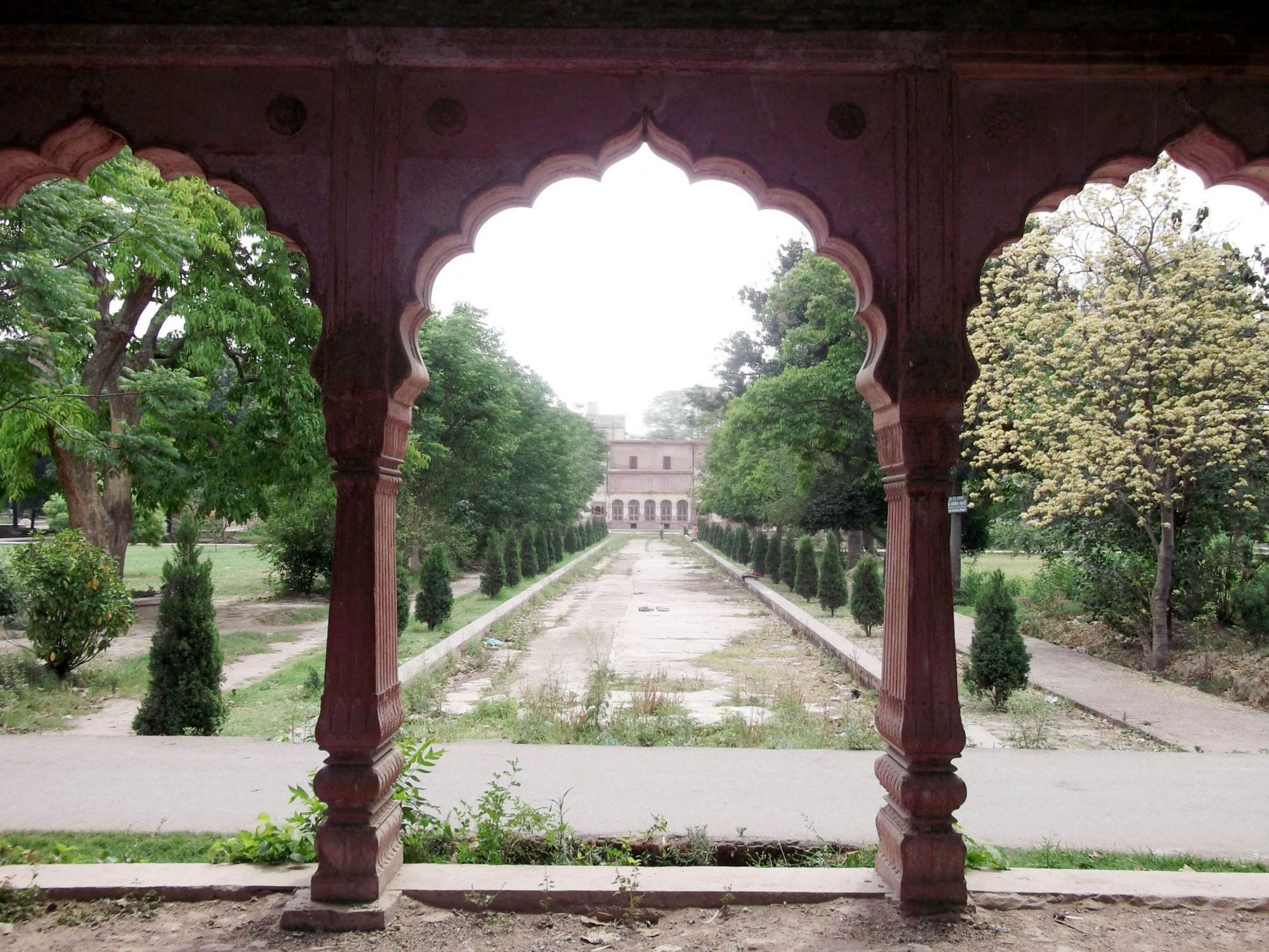 Ram Bagh Gardens & Maharaja Ranjit Singh Museum