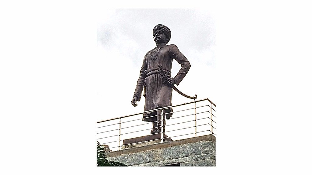 Statue of Kempe Gowda