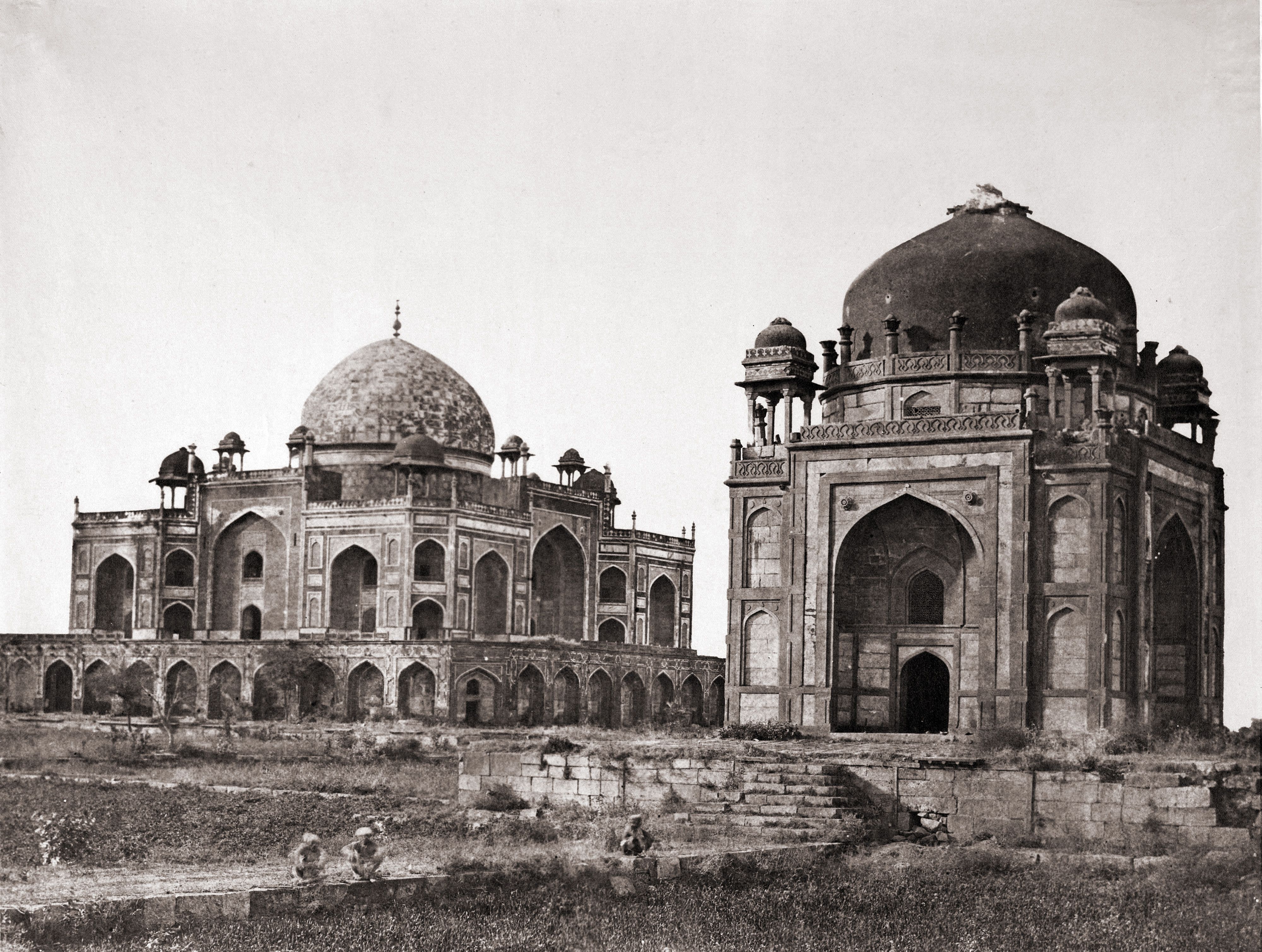 Humayun’s Tomb: In the Memory of an Emperor