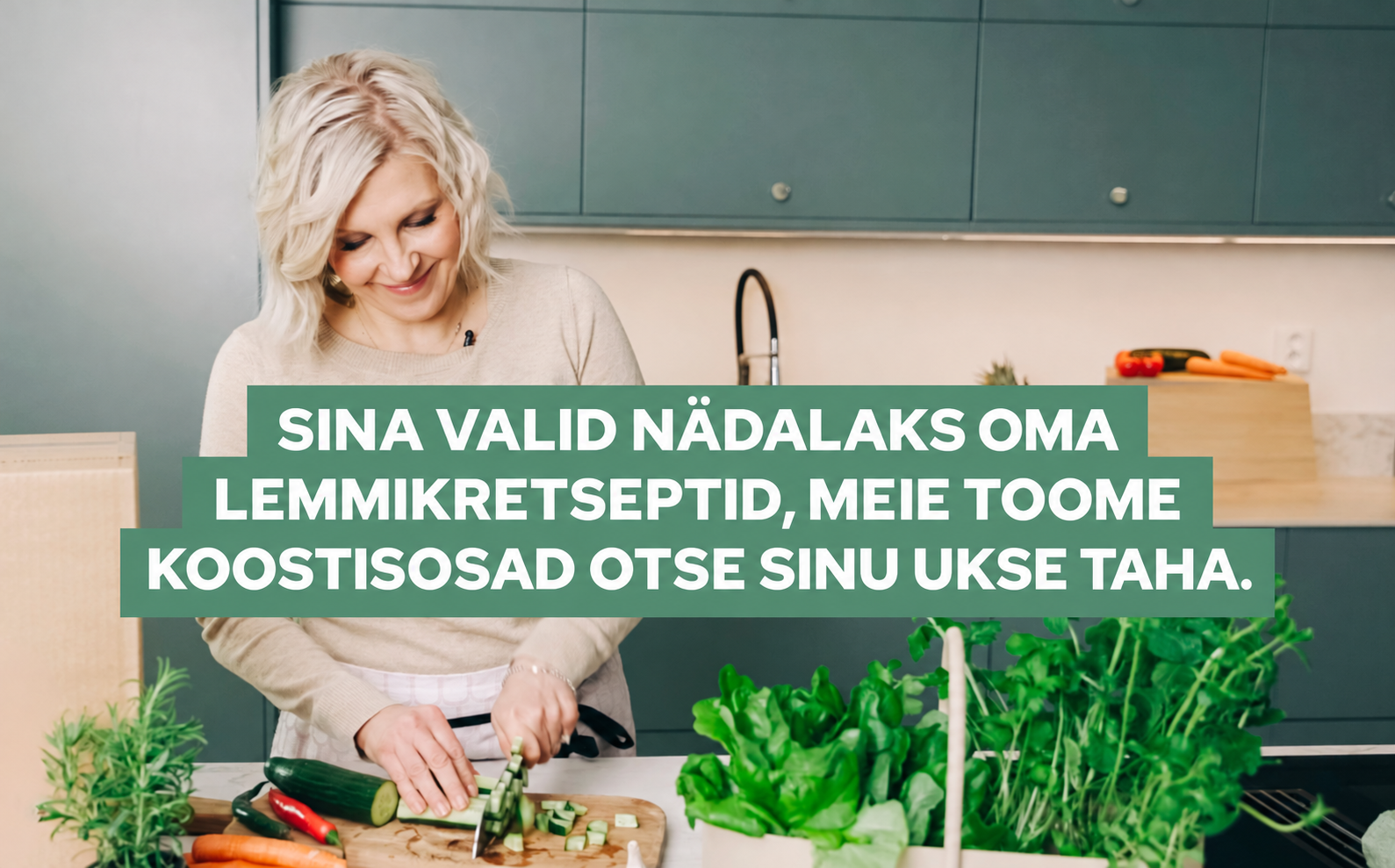 Retseptide ja koostisosadega täidetud Yummy kast