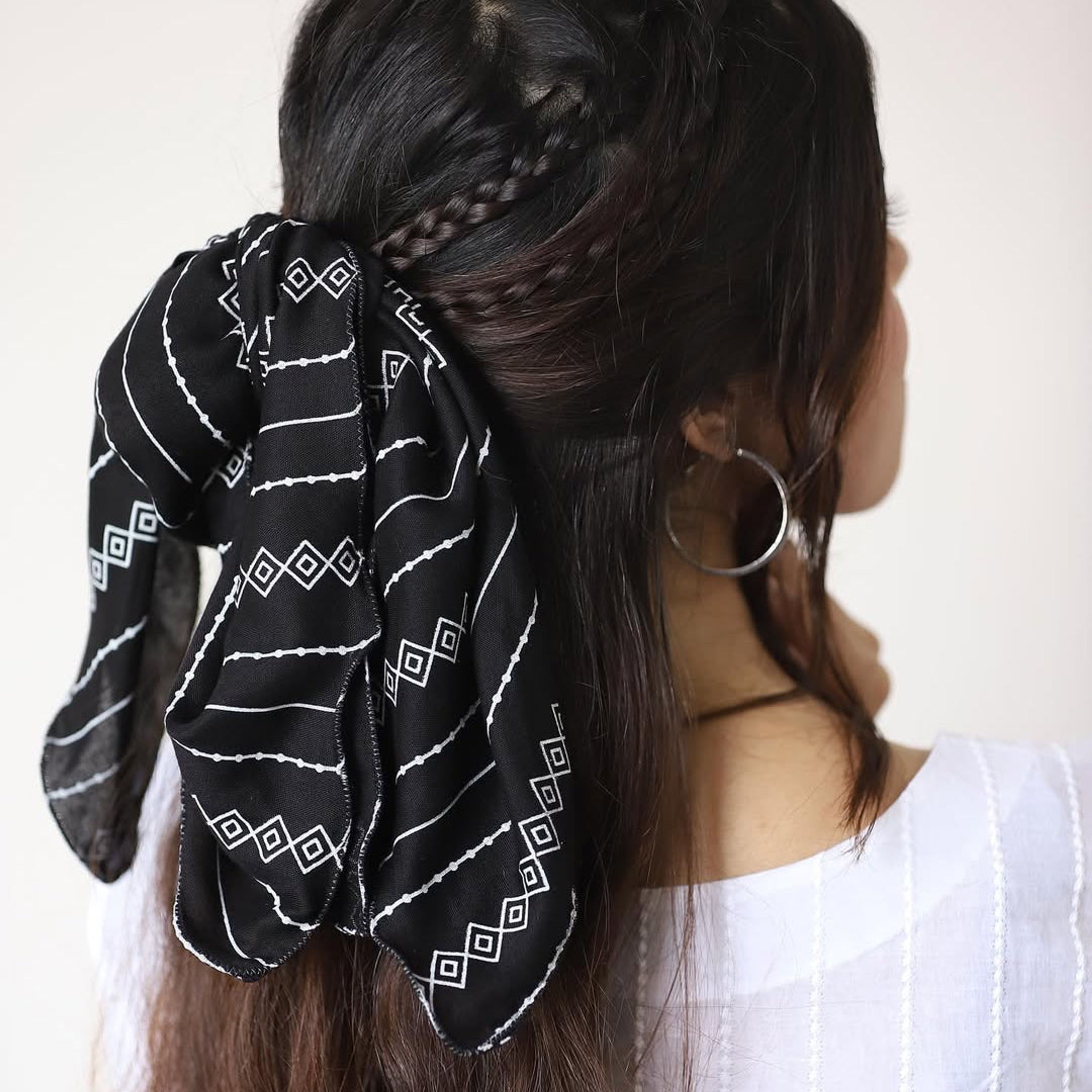 Printed Black Bandhana