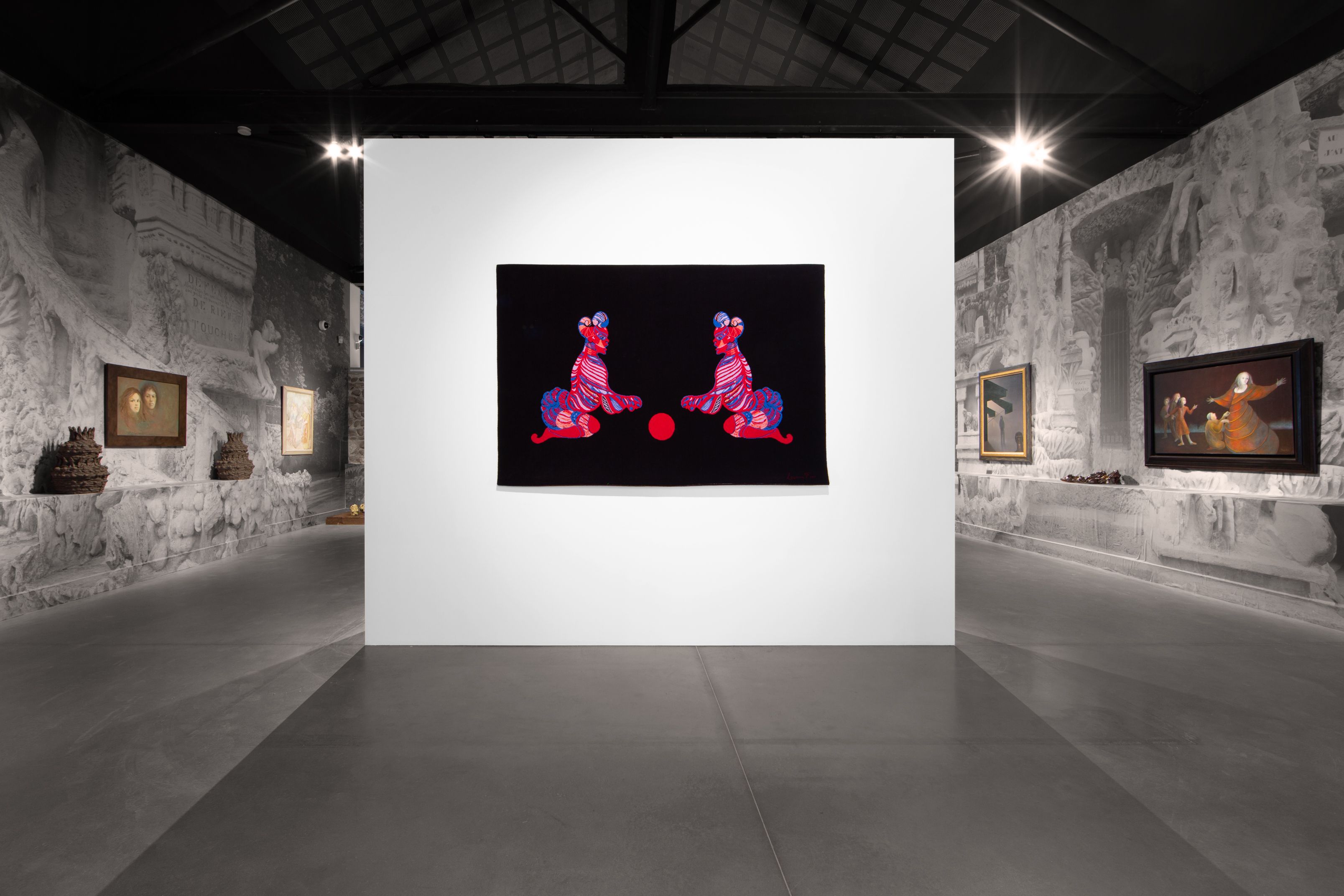 El Palacio Idèal, un escenario de fábula para la exposición de Leonor Fini y Florian Mermin