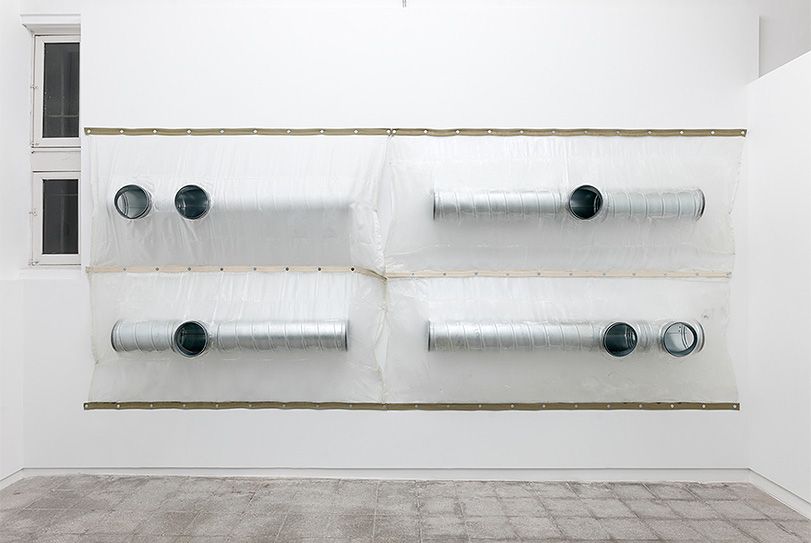 Solar de June Crespo en la Galería Ehrhardt Flórez de Madrid