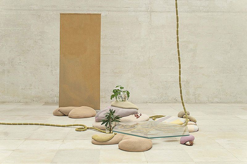 Your practice is characterised by the observation of encounters and interactions between different elements, often everyday objects. Could you elaborate on how you select these materials and what criteria you follow to integrate them into your work?