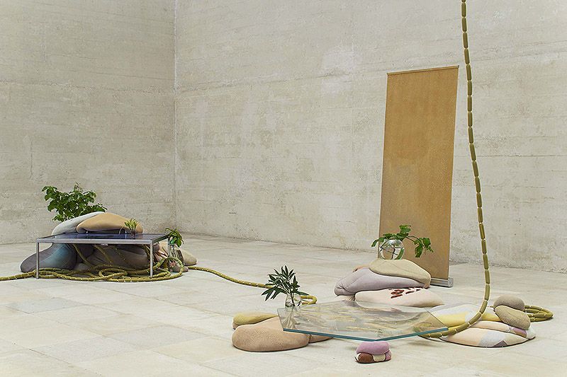 Your practice is characterised by the observation of encounters and interactions between different elements, often everyday objects. Could you elaborate on how you select these materials and what criteria you follow to integrate them into your work?