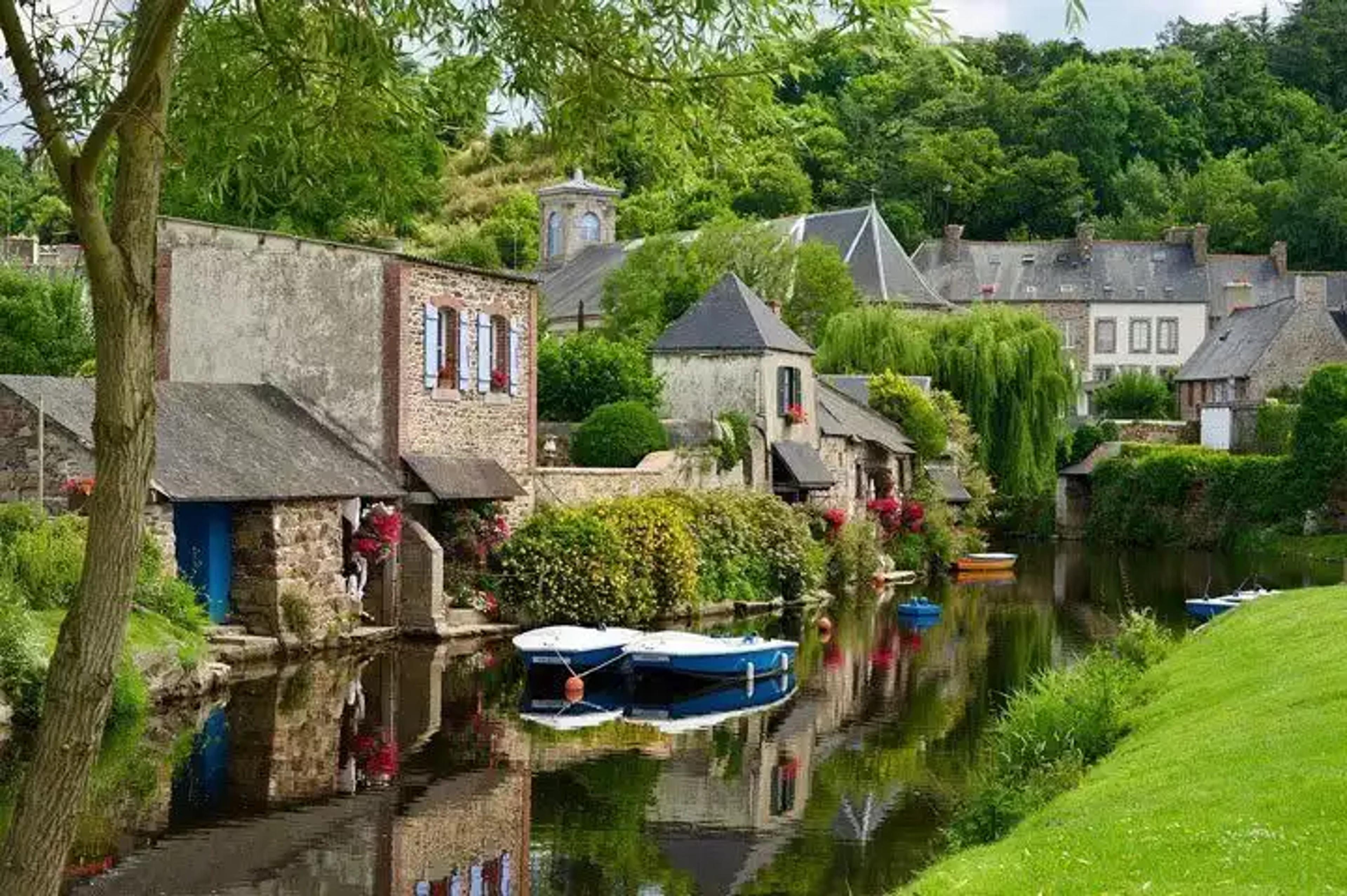 zone protégée village france