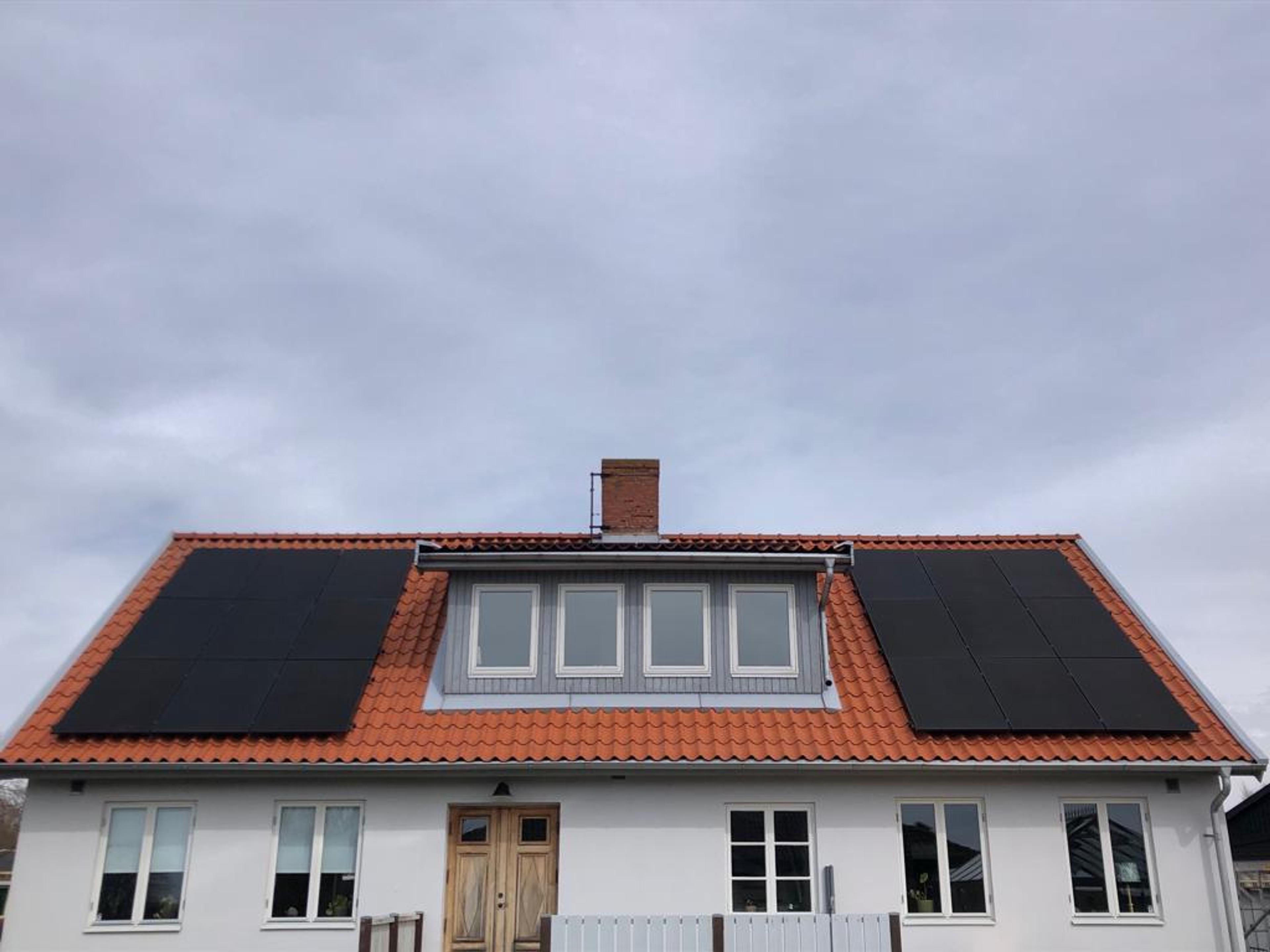 Hus med solceller i Halmstad