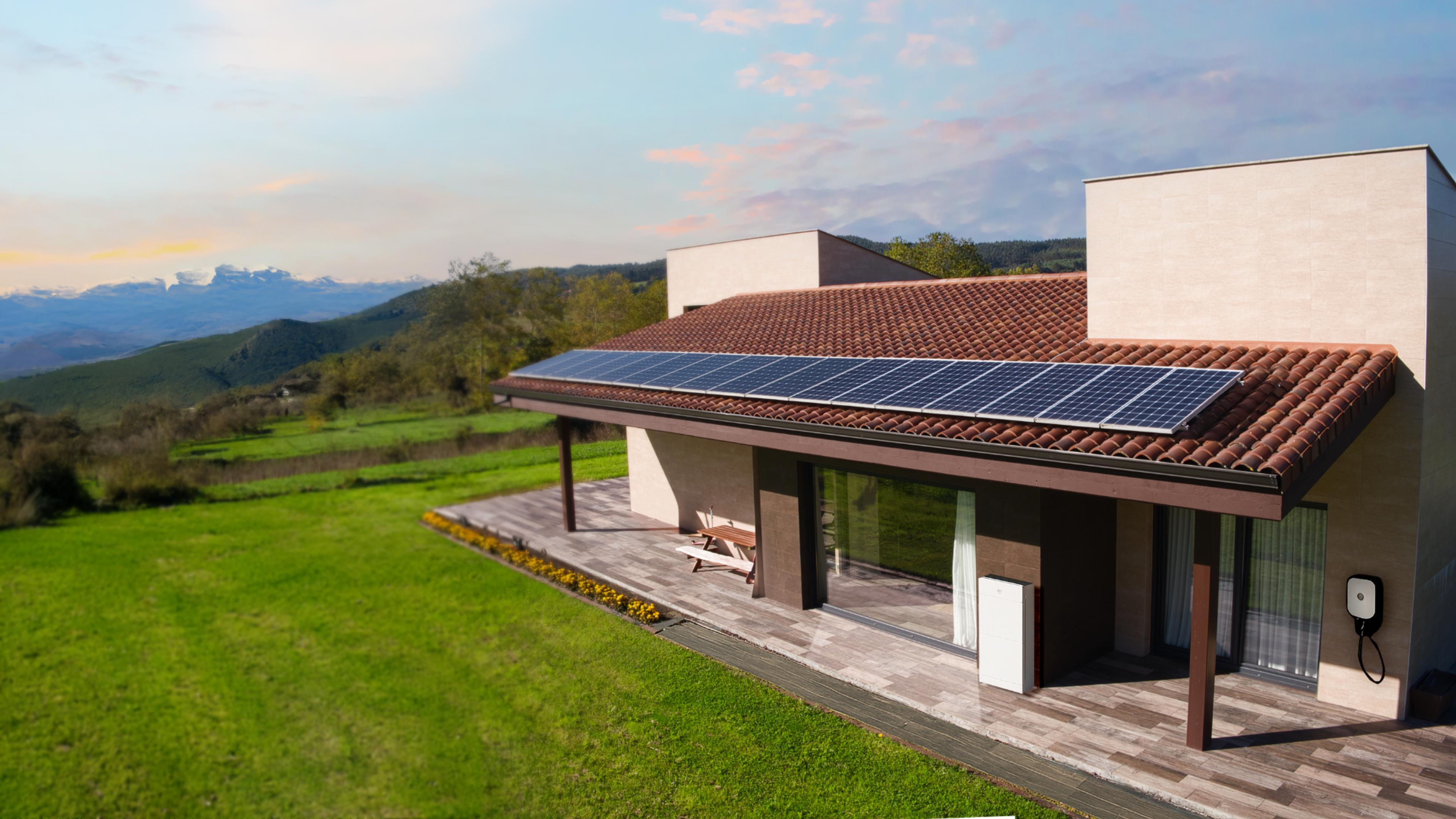 Spanish house with pv system