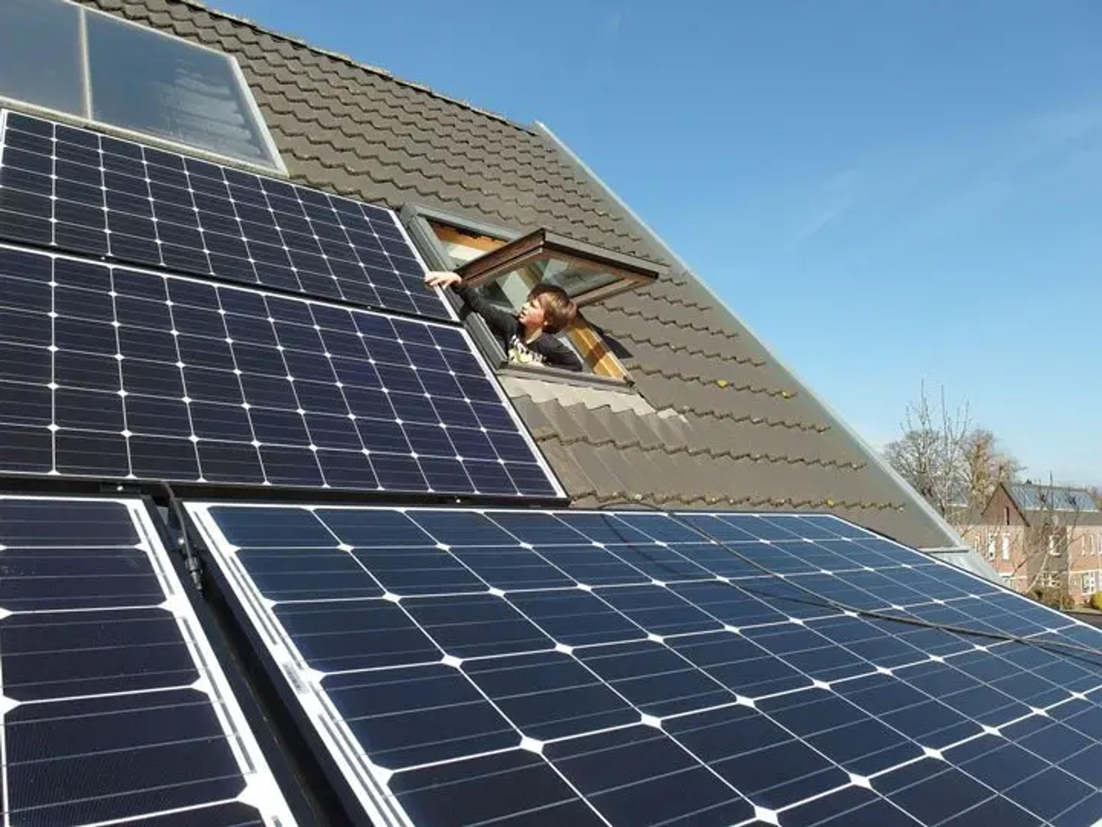 panneaux solaires surimposition