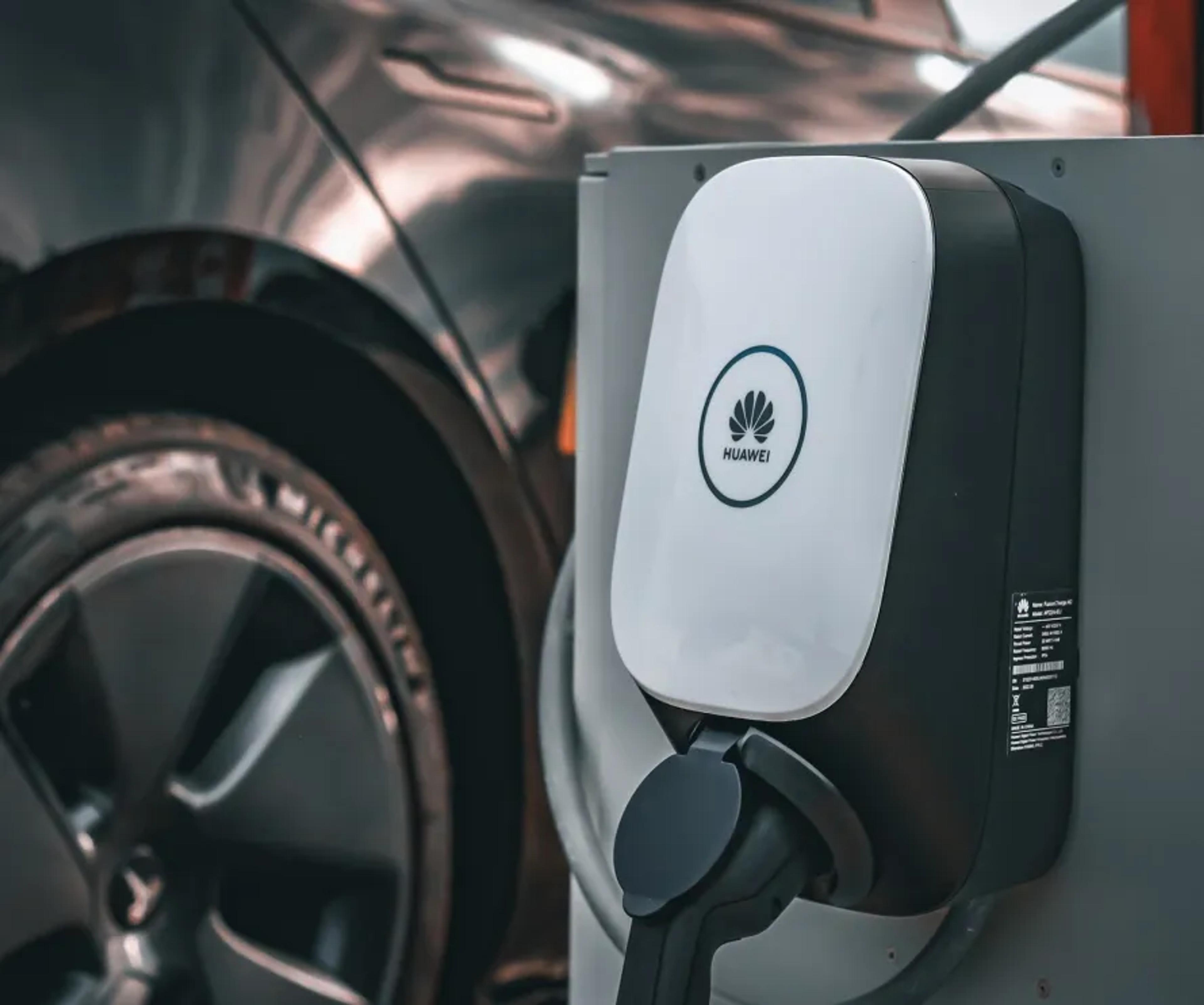 Cargamento del vehículo eléctrico desde casa