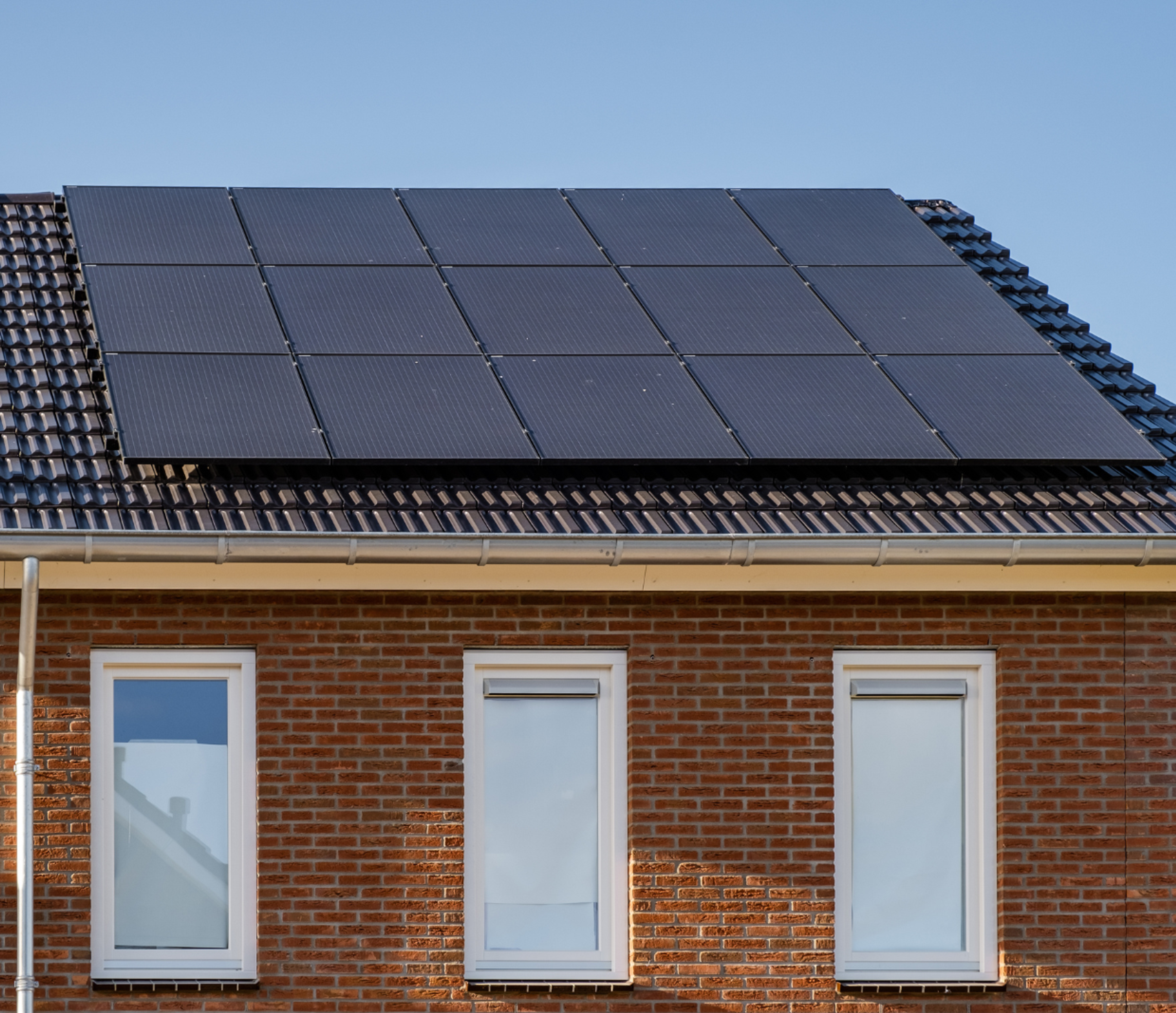 roof with solar panels installed in the UK