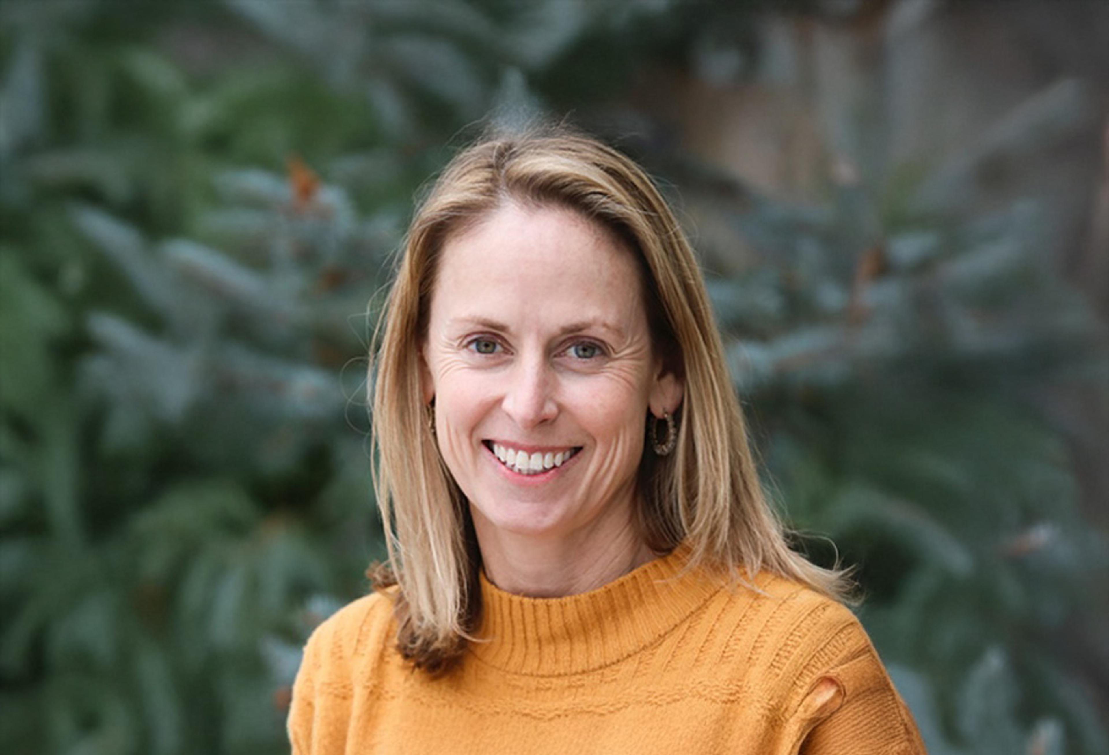 Headshot of Eleanor Gilbane