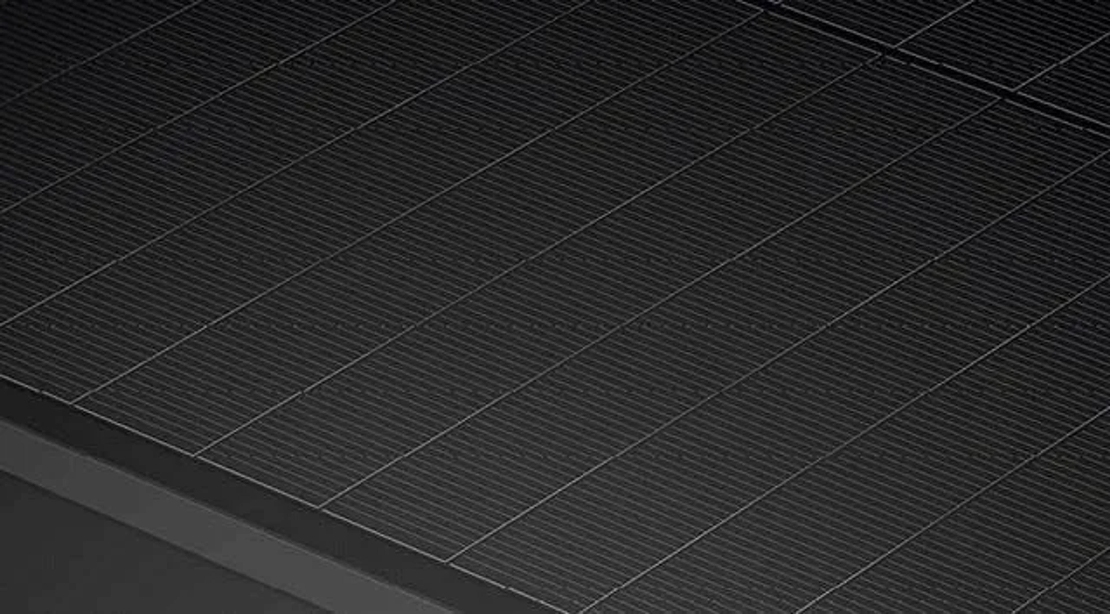 bild på Sunpower Maxeon solpanel