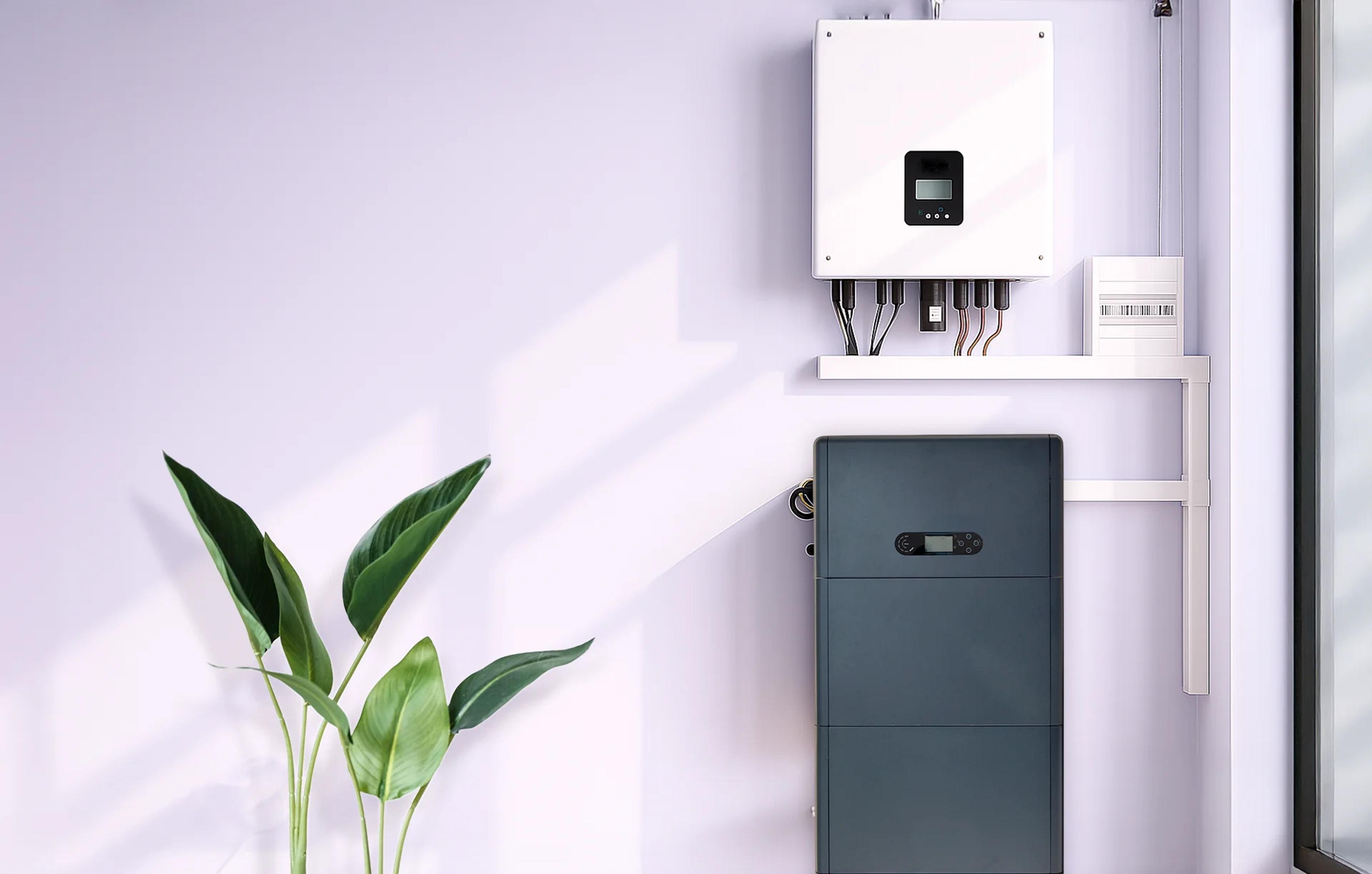 batteria e inverter fotovoltaico