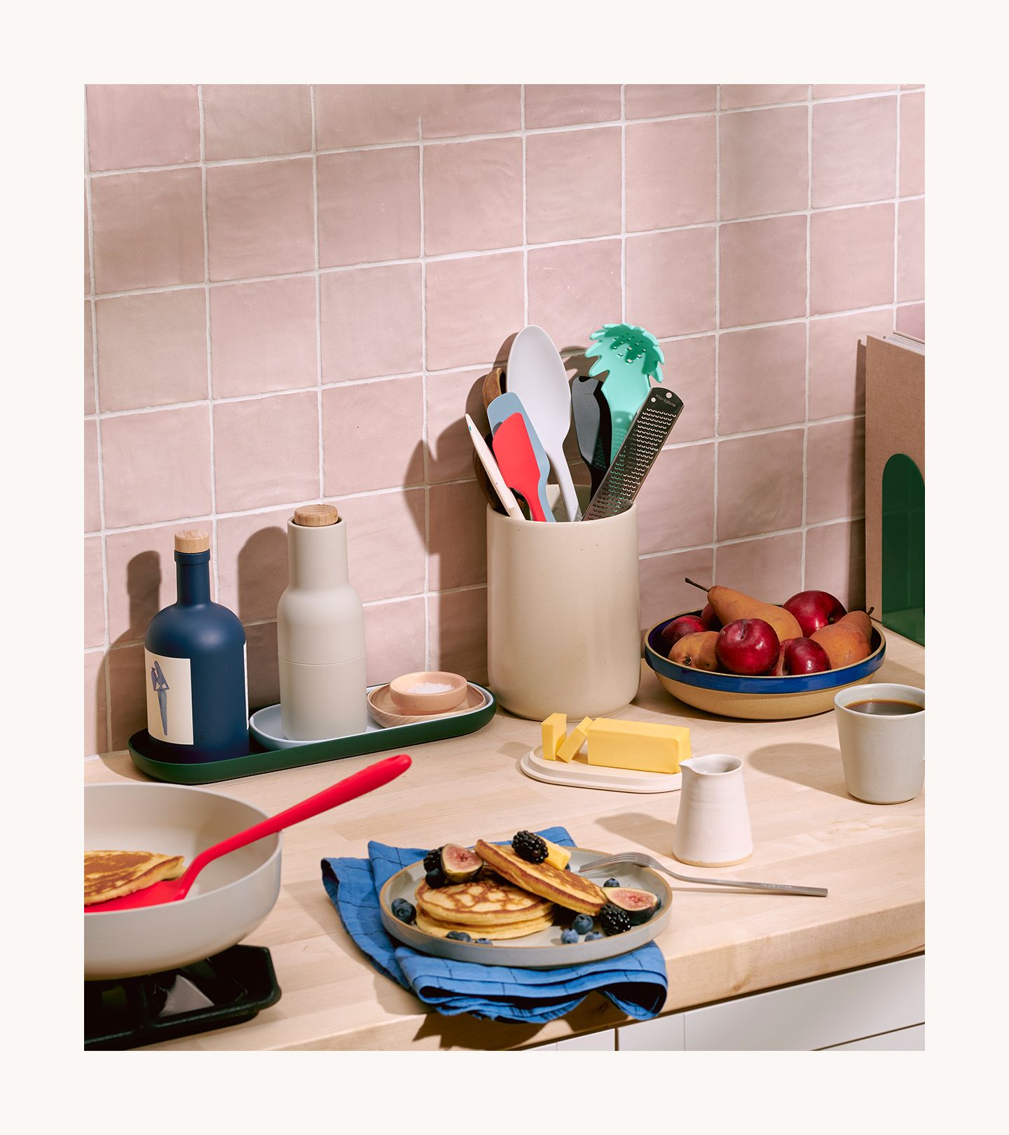 GIR Kitchen Tools in Situ