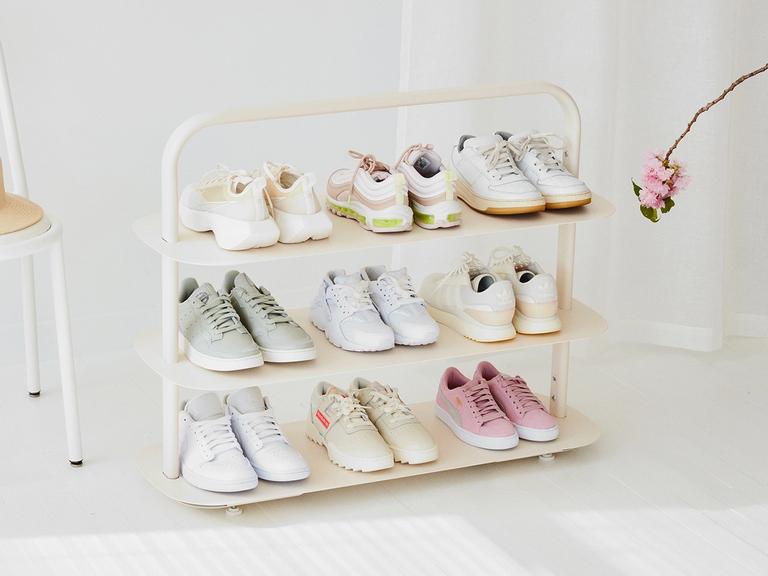 5050 Media - Black Entryway Rack - Slideshow 2 - 0921