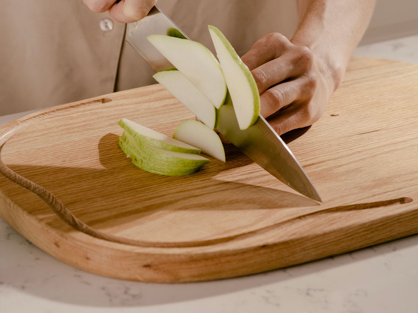 PDP - 5050 Media - Oak Cutting Board - Better materials - Desktop Image