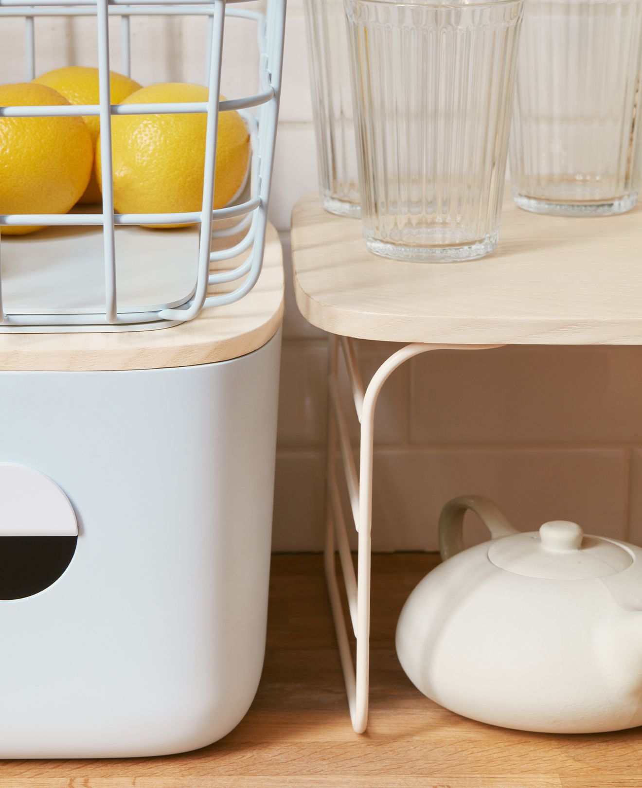 5050 Card - Clothes Hangers - Responsibly Chosen Materials - Desktop Image