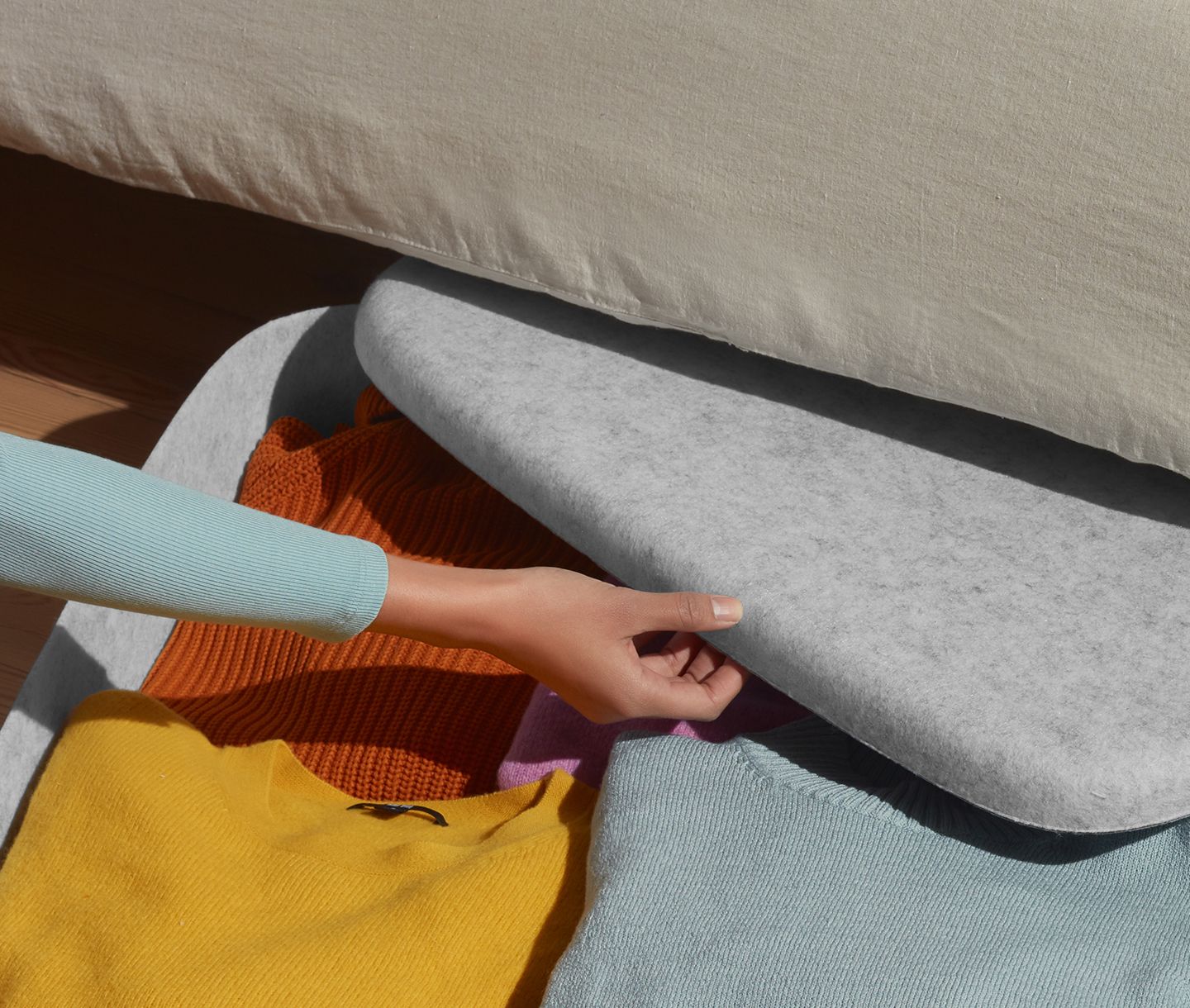 5050 Media - Underbed Storage Guide - How do I seal the lids? - Desktop Image