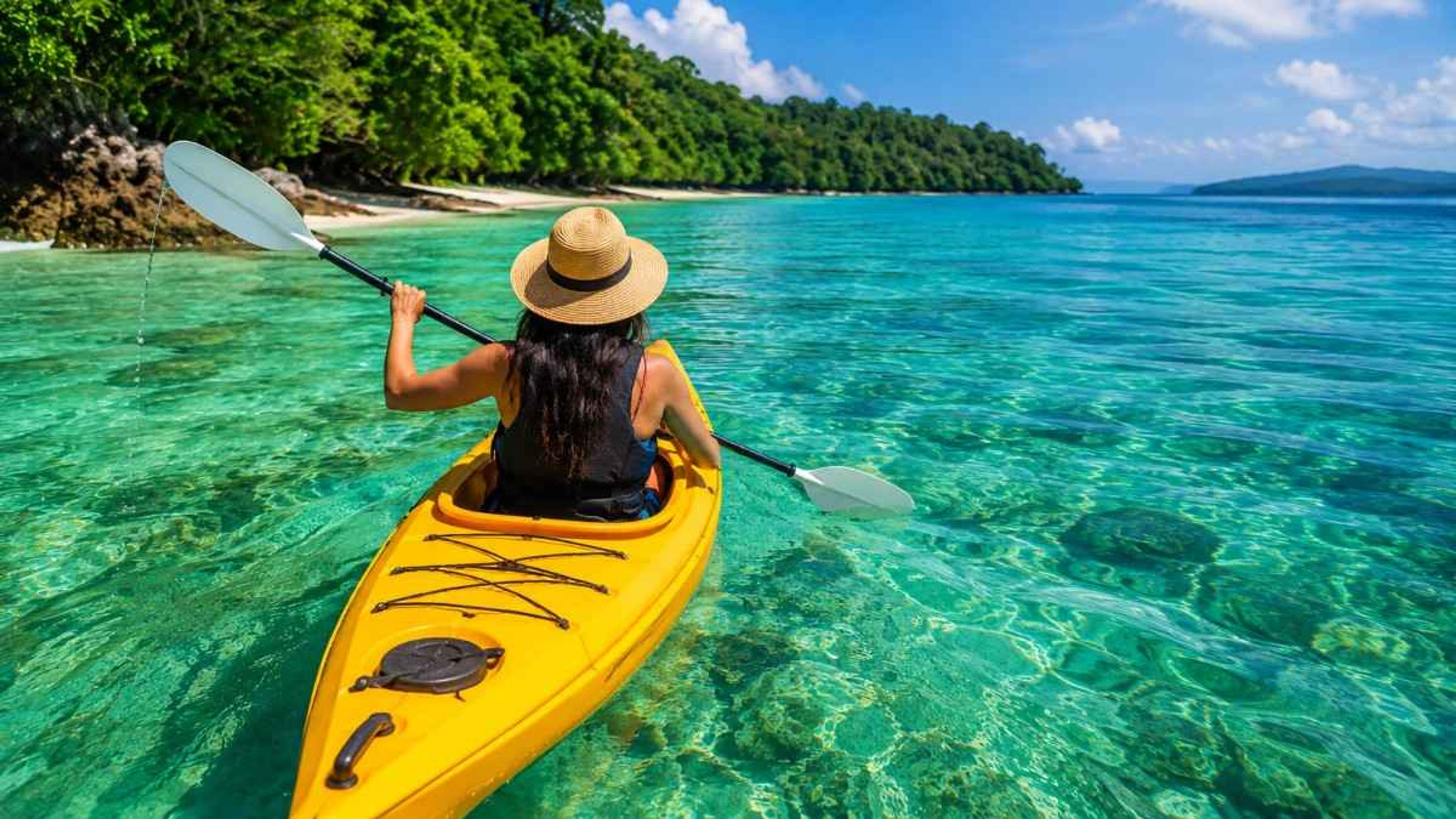 Kayaking in Havelock Island Kayaking in Havelock Island