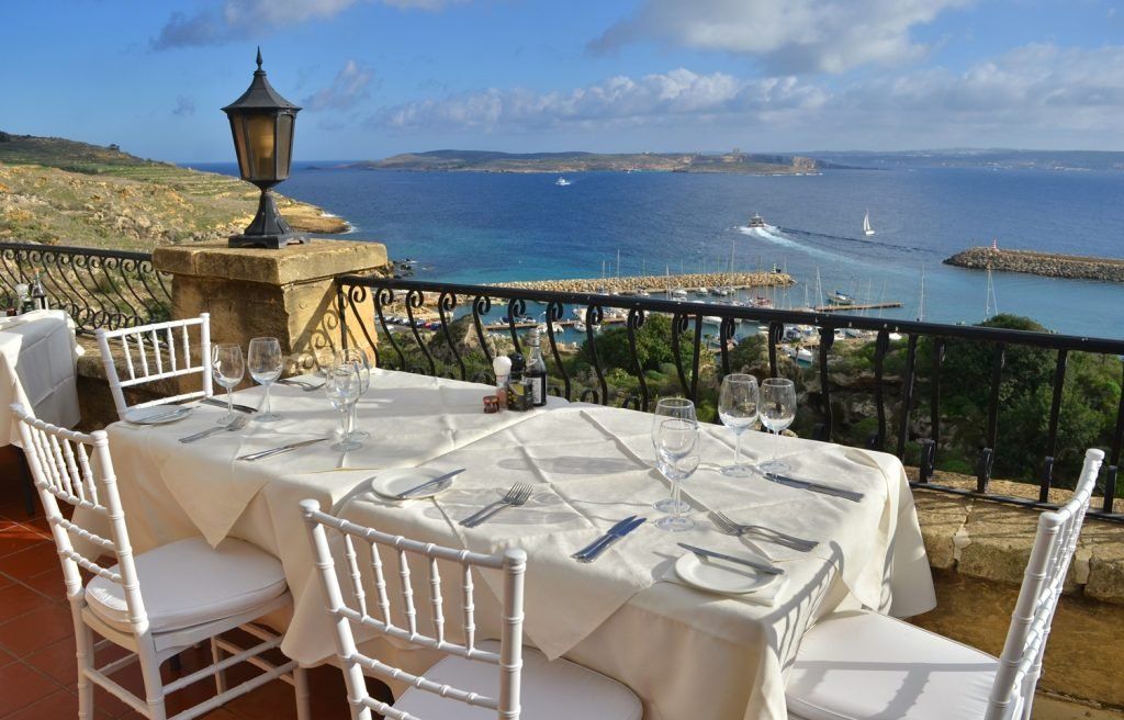 Country Terrace