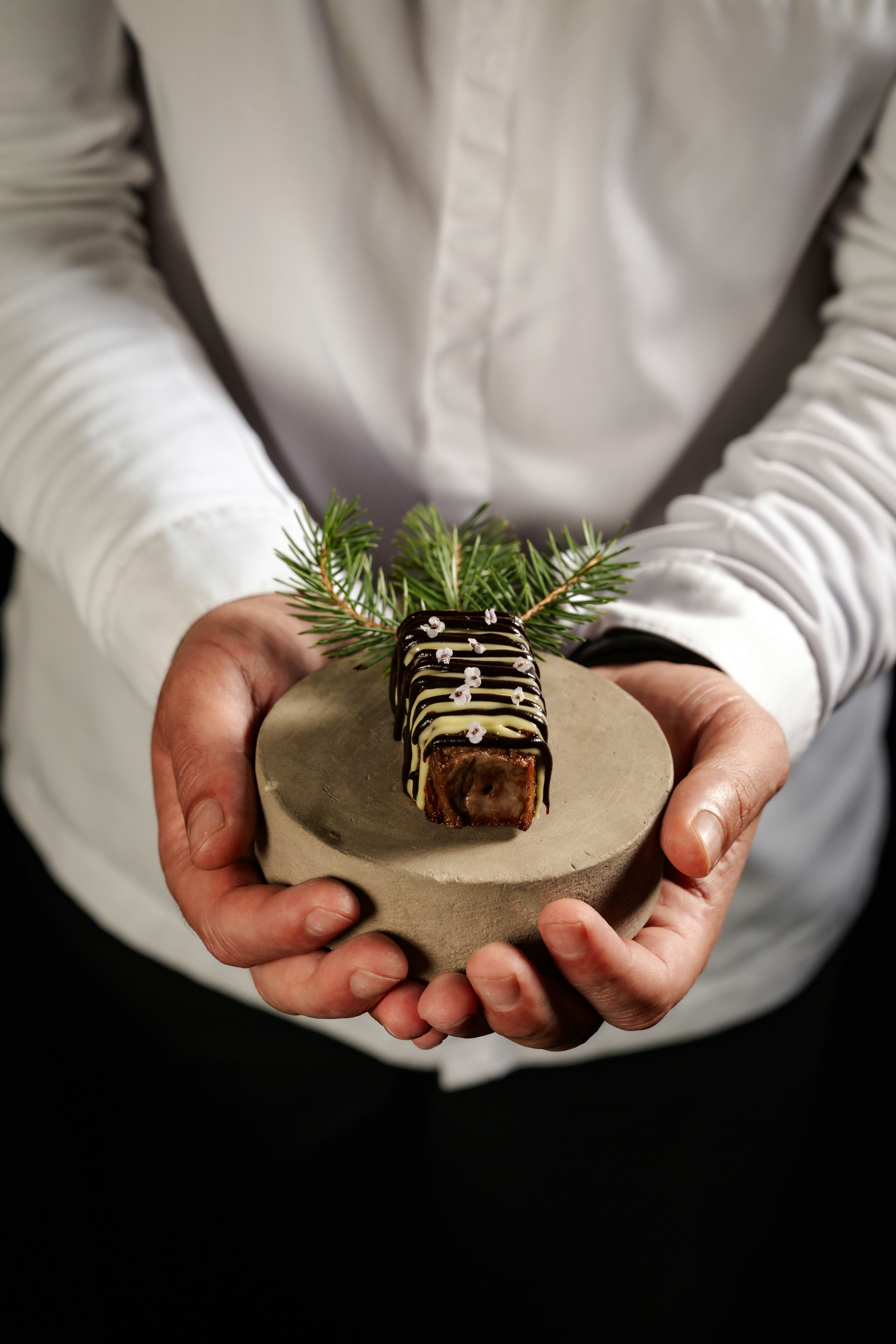 Visual from the Remy Restaurant & Bar project — project image 26