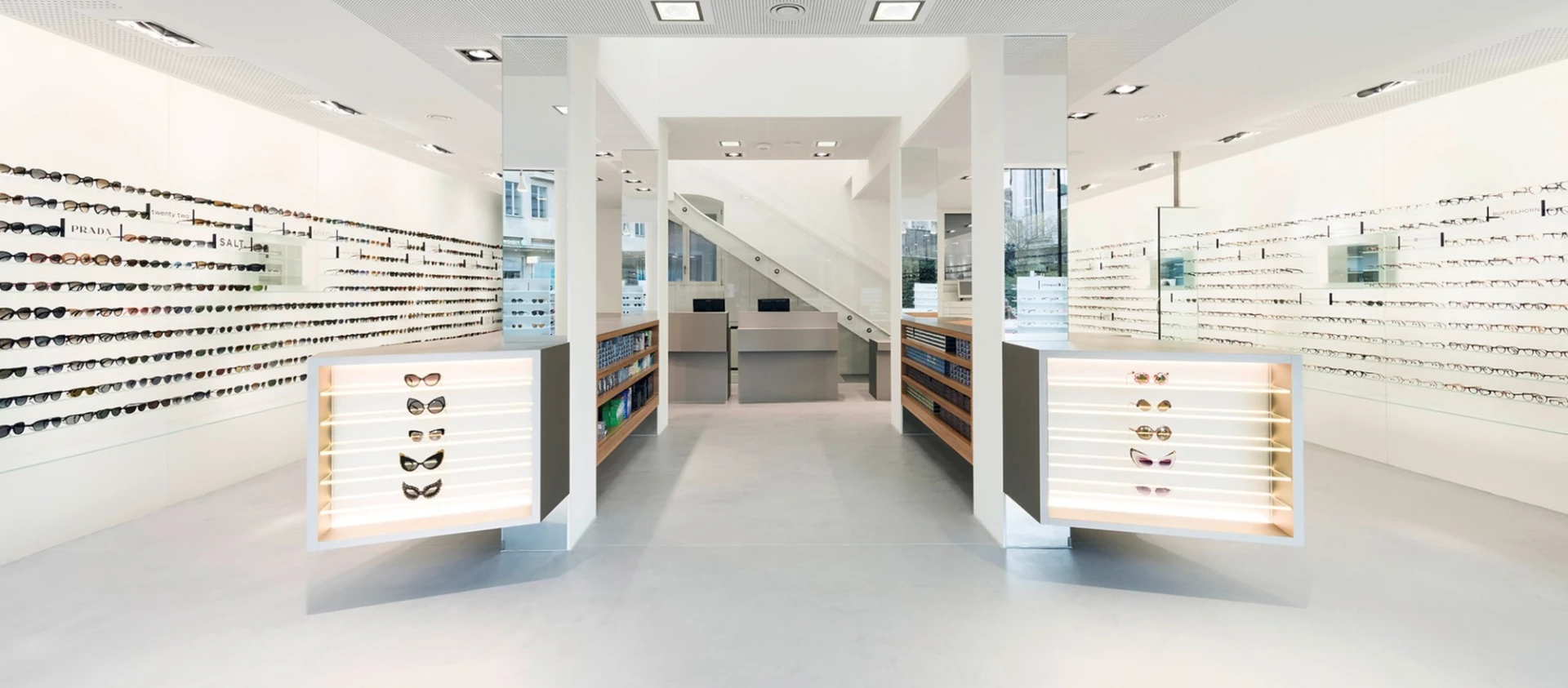 Visual aus dem Projekt Burri Optik – Fine Eyewear and Optometry — project image 1