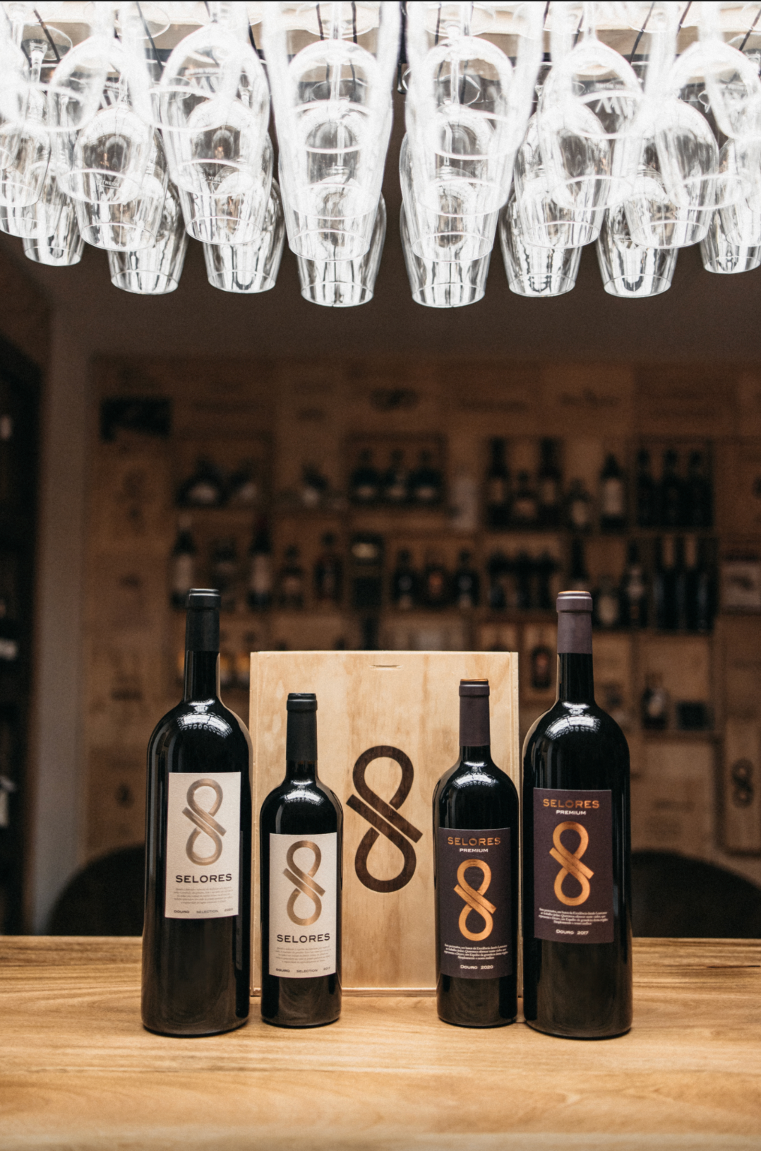 Visual from the Almeida Weine project — project image 22